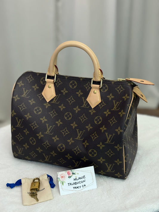 Louis Vuitton Speedy 30 Mono MINT CONDITION