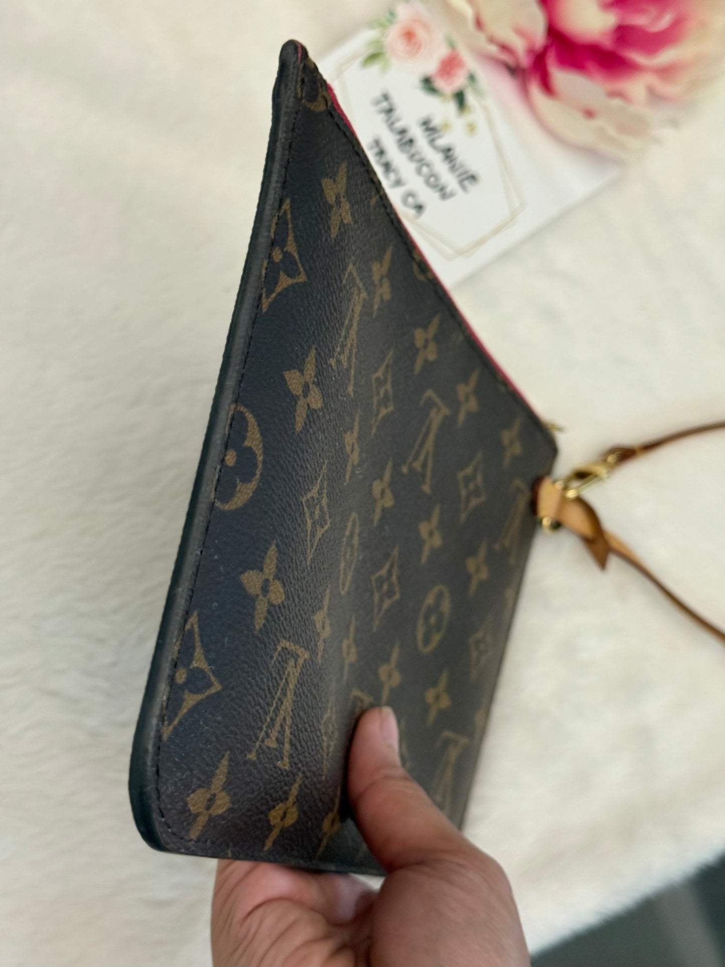 Loui Vuitton Neverfull MM Pivoine Bag and Pouch