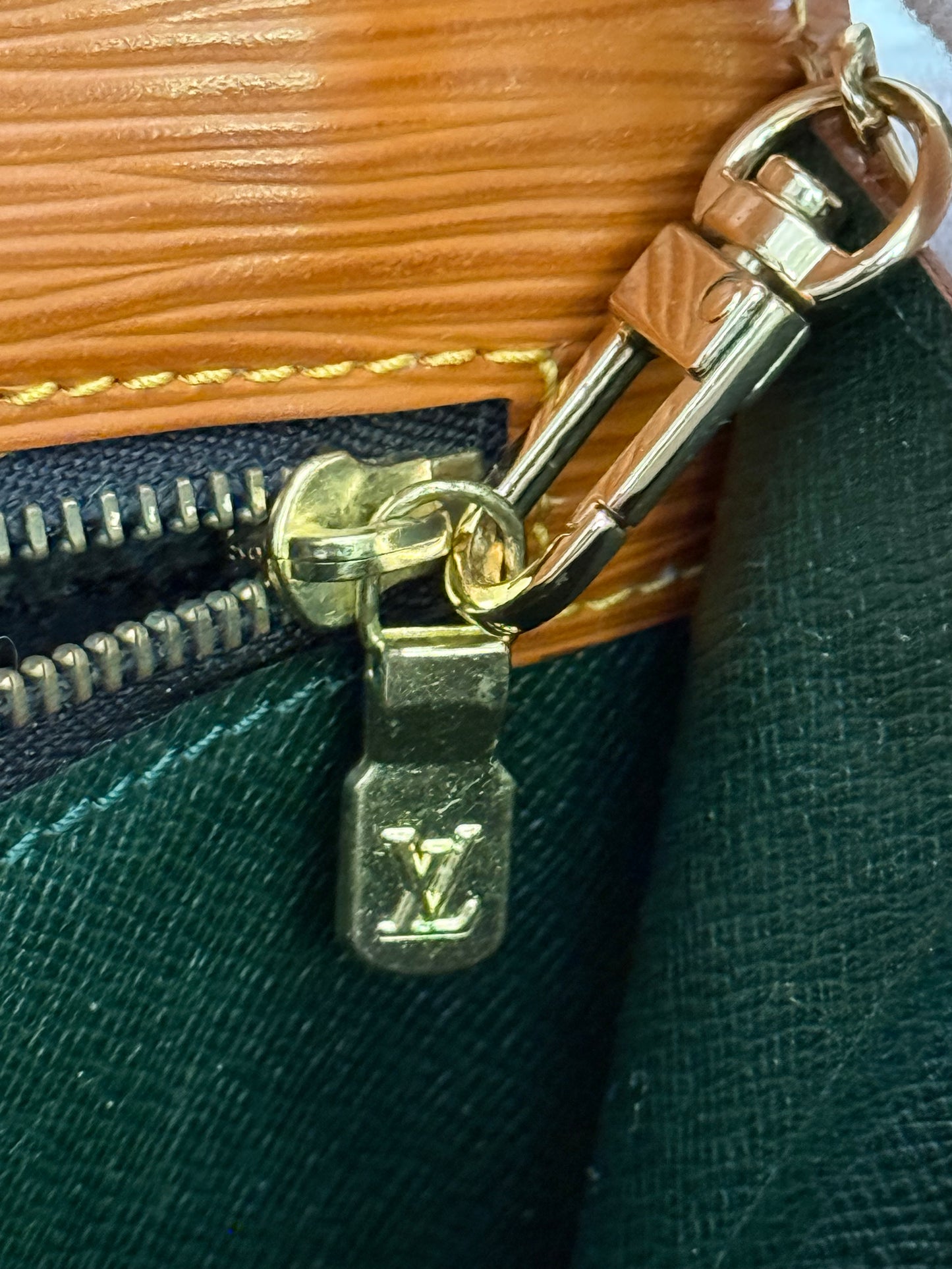 Louis Vuitton Sellier Dragonne Epi Clutch/Pochette Light Brown
