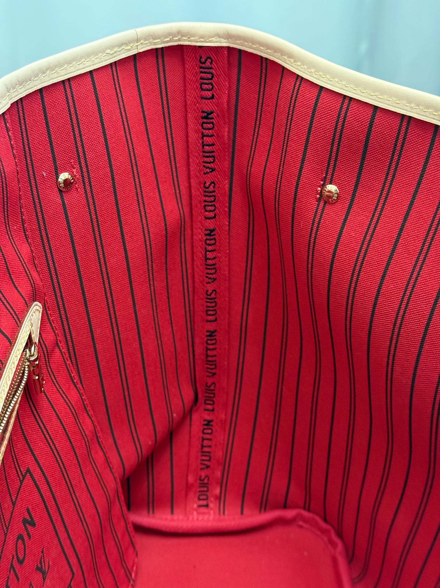 Louis Vuitton Neverfull MM Mono Cerise