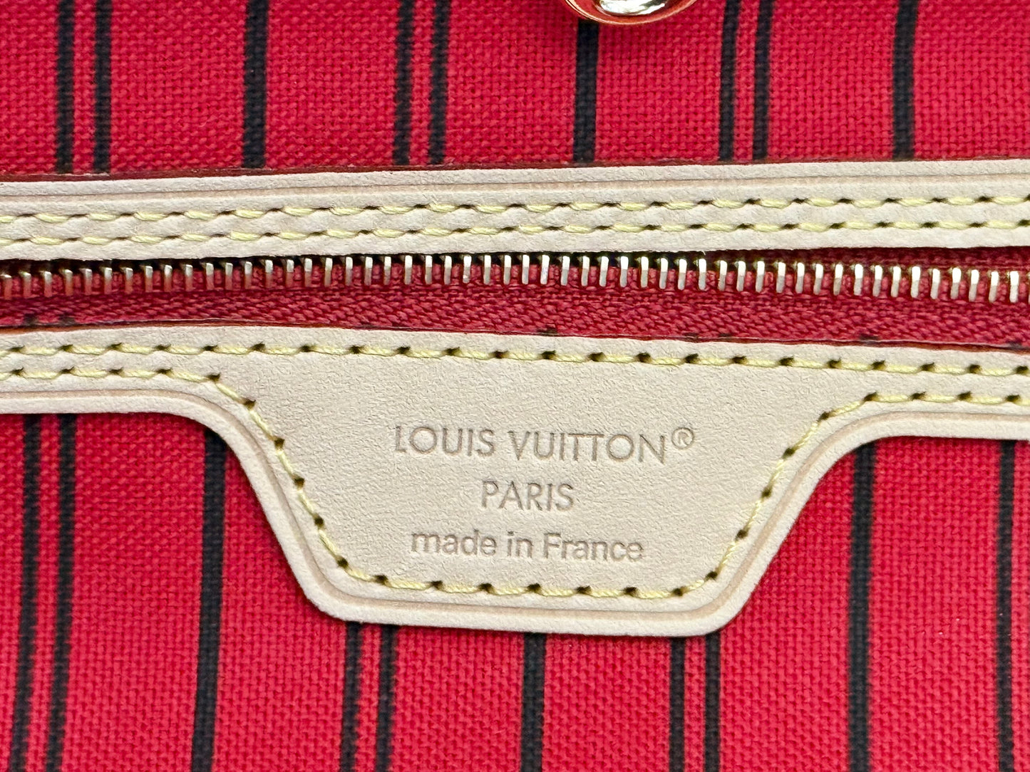 Louis Vuitton Neverfull MM Mono Cerise