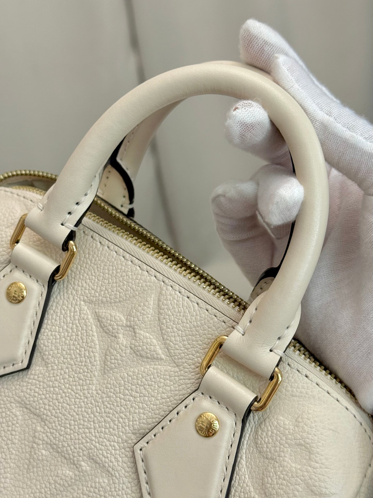 Speedy Bandouliere 20 Giant Empreinte Creme