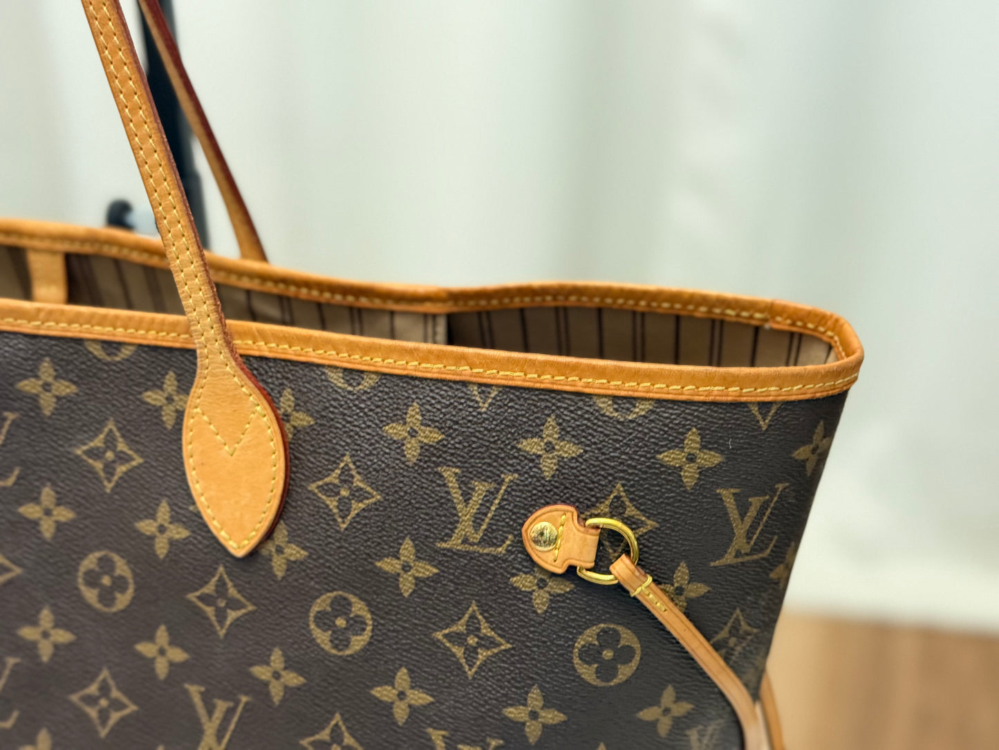 Louis Vuitton Neverfull GM Mono Beige