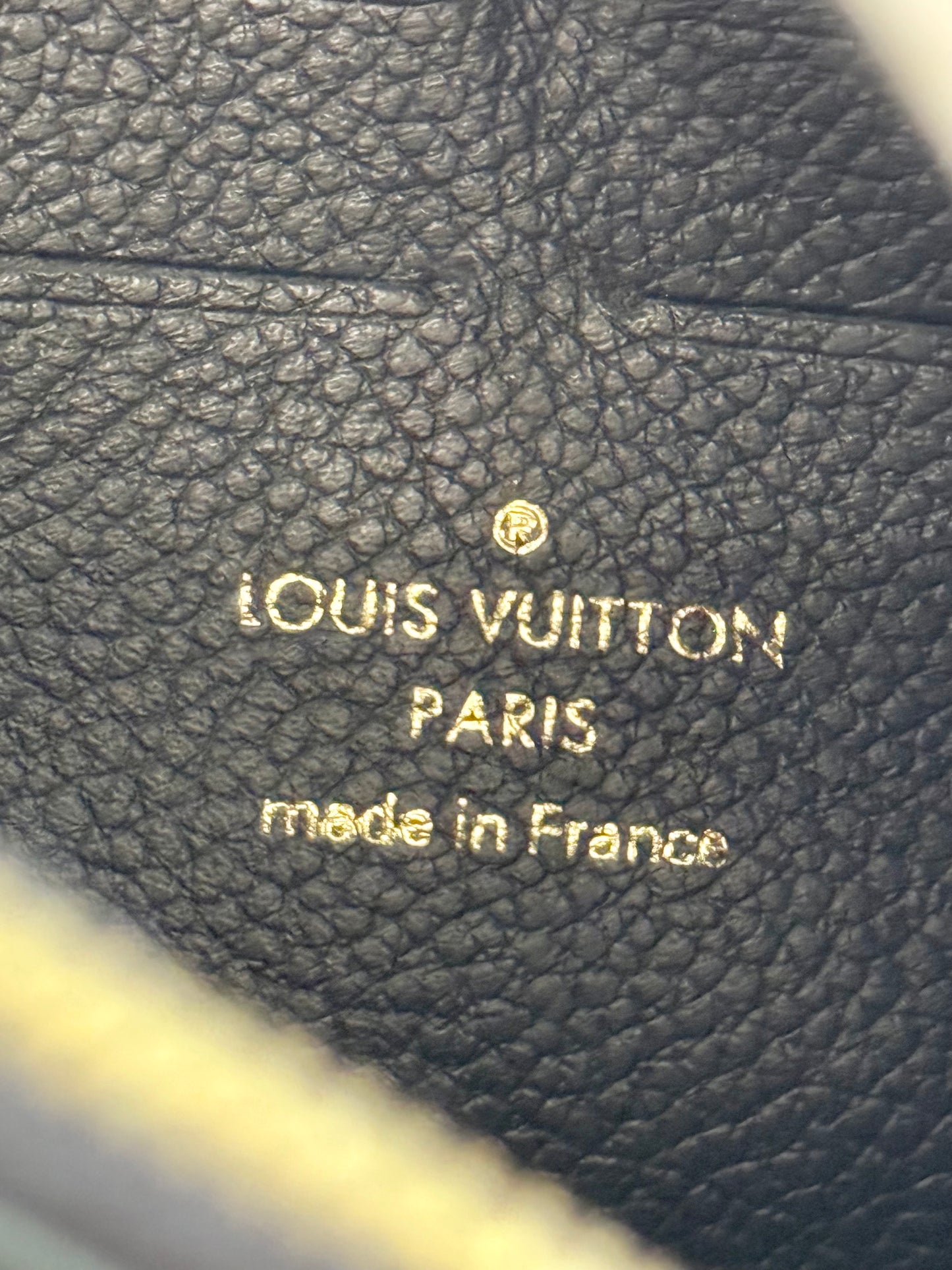 Louis Vuitton Vavin Chain Wallet Crossbody Bag Empreinte Noir/Black