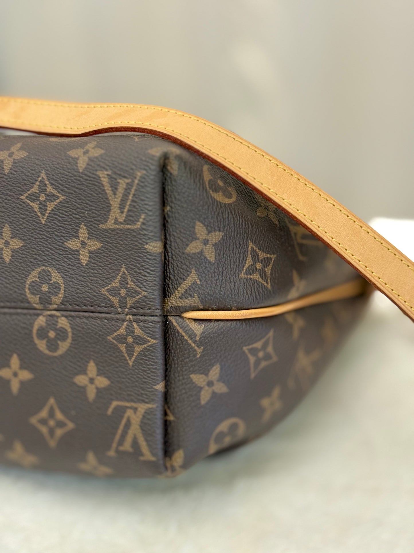 Louis Vuitton Turenne MM Mono
