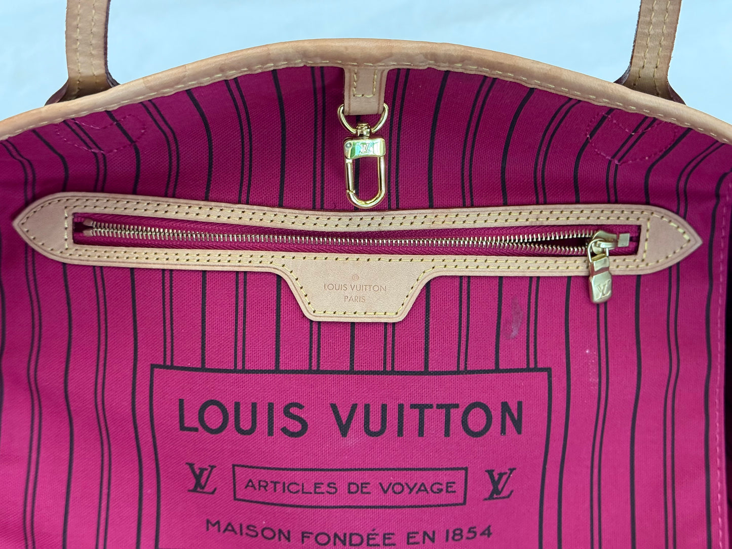 Loui Vuitton Neverfull MM Pivoine Bag and Pouch