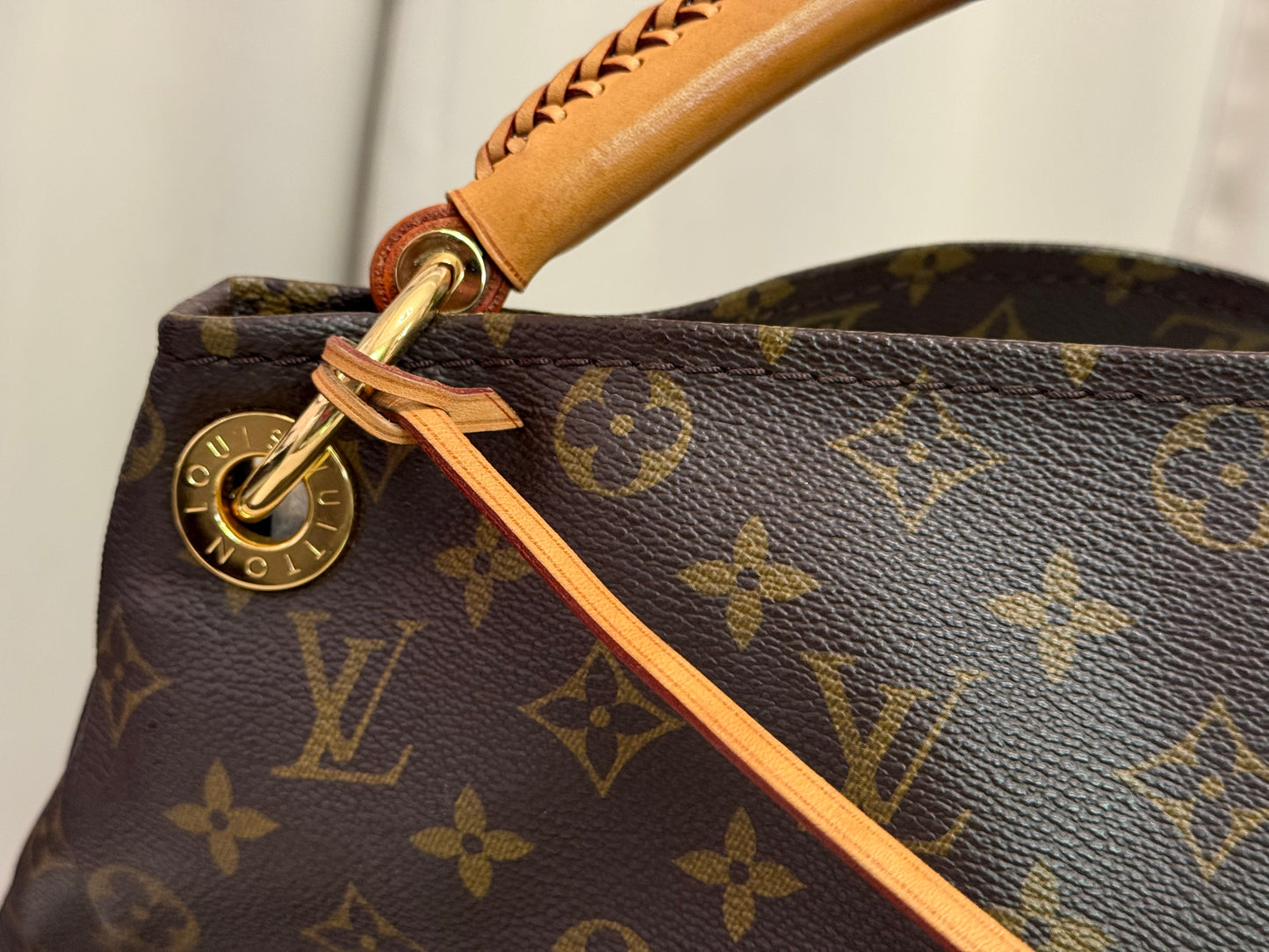 Louis Vuitton Artsy MM Mono