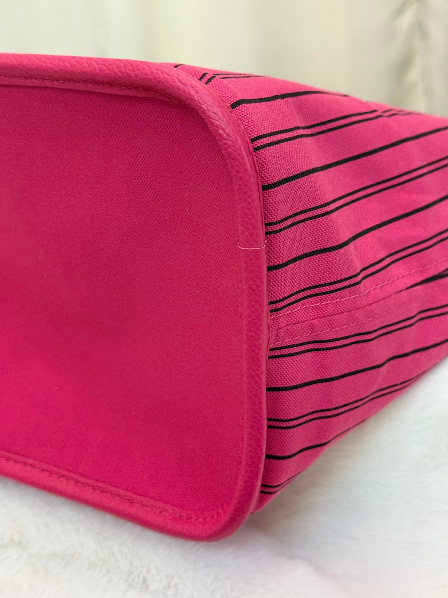 Louis Vuitton Neverfull Bandouliere Inside Out MM Mono Rose Pondichery