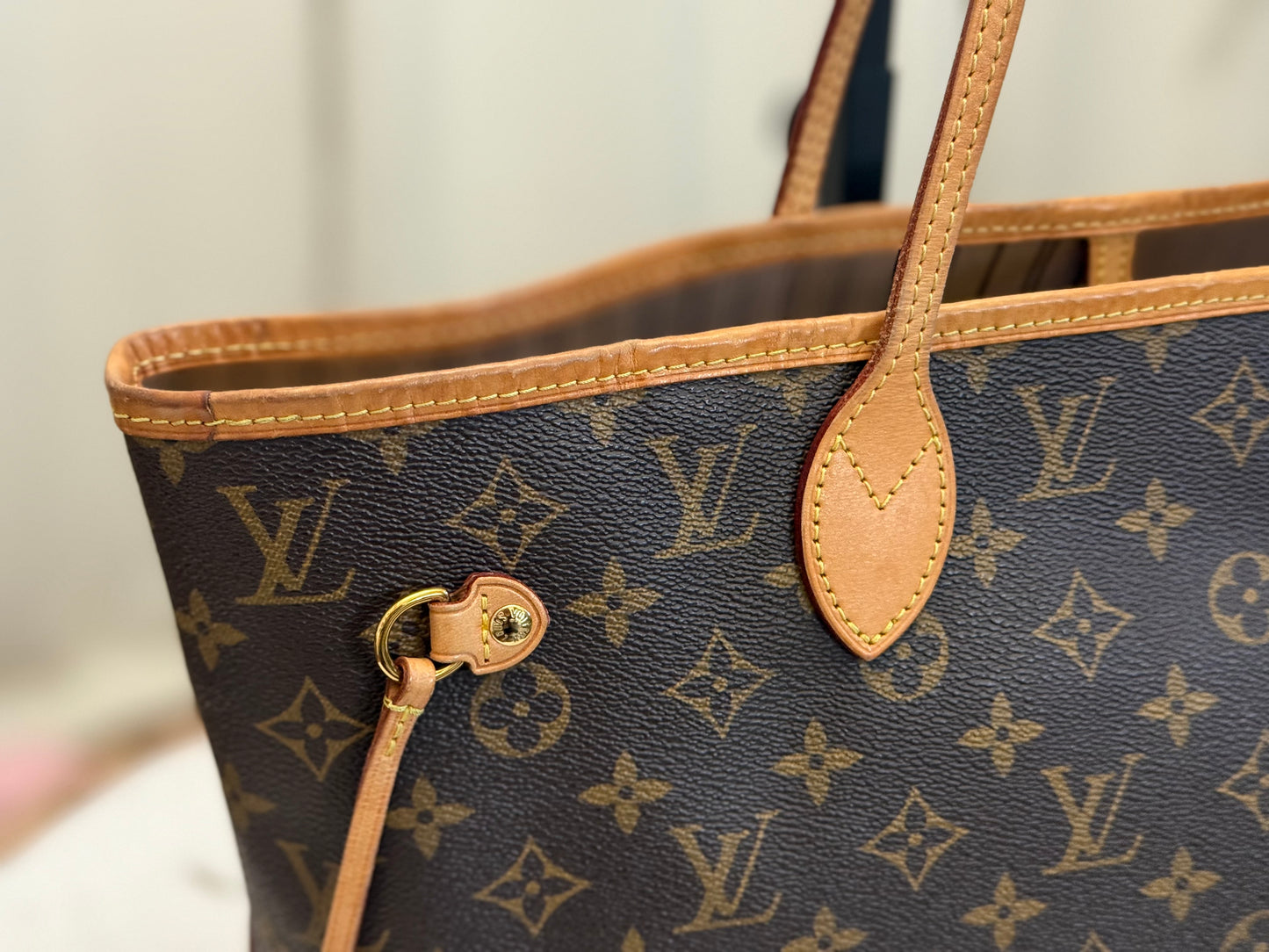 Louis Vuitton Neverfull MM Mono Beige