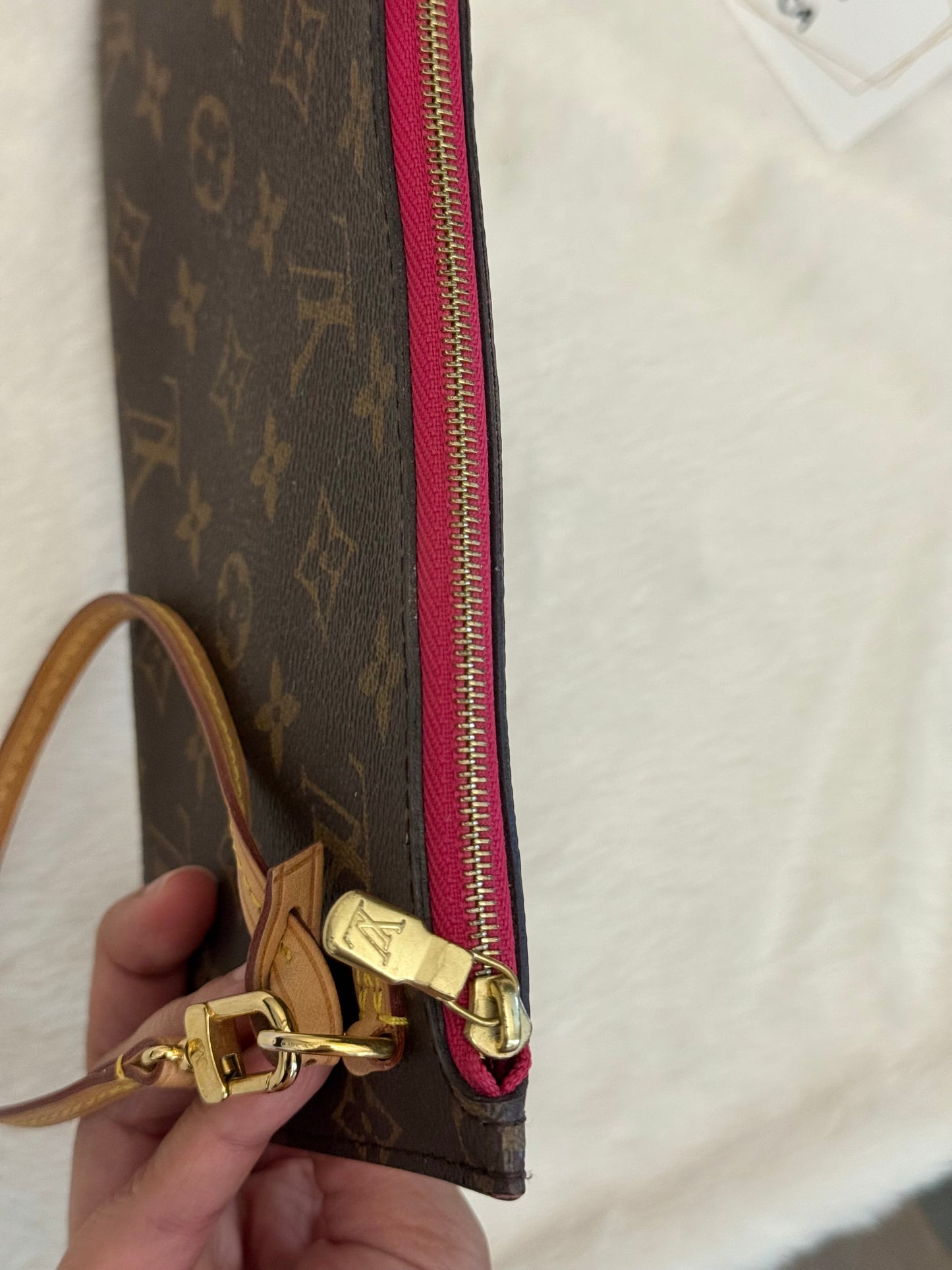 Loui Vuitton Neverfull MM Pivoine Bag and Pouch