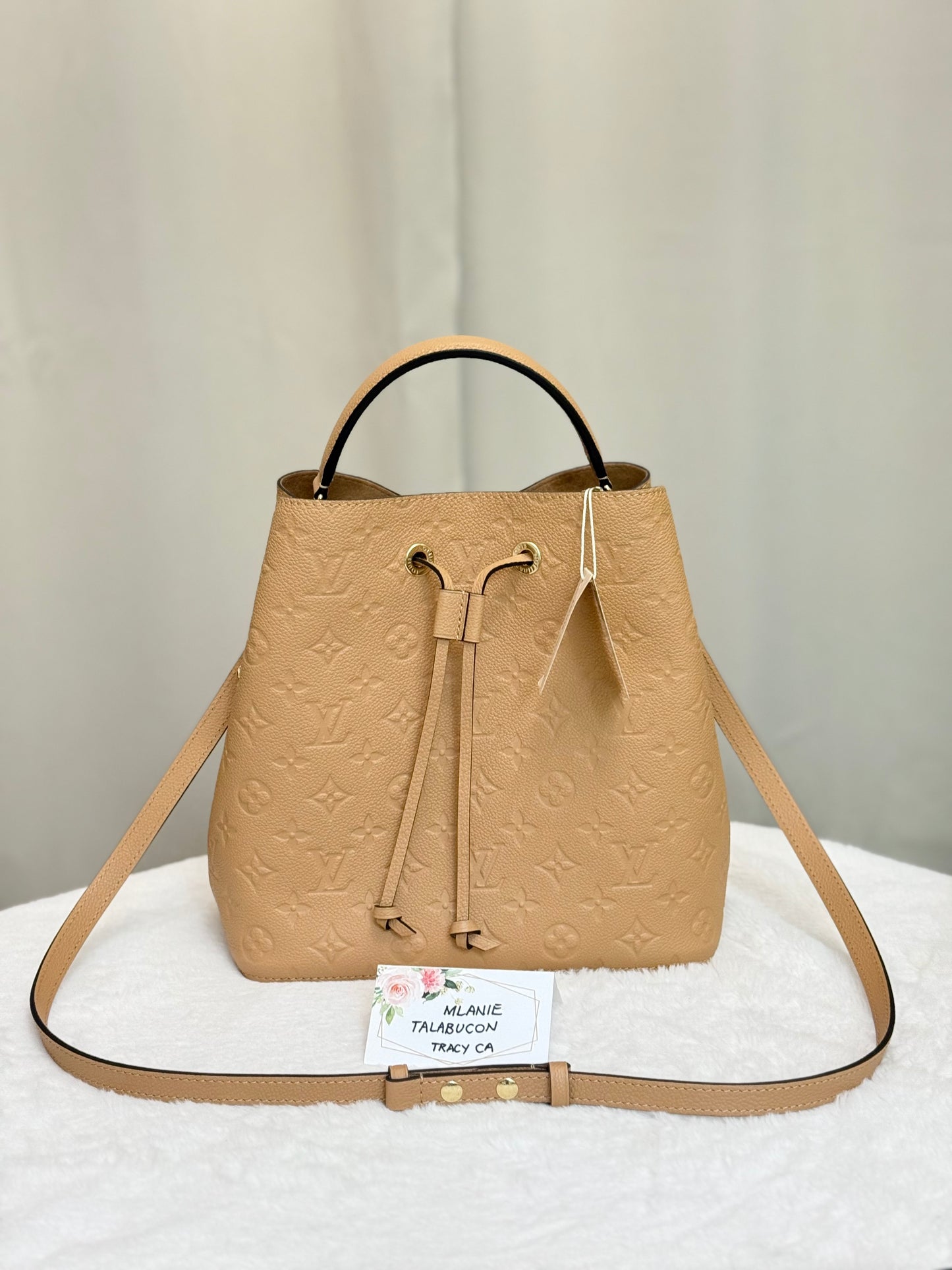 Louis Vuitton Neonoe MM Empreinte Arizona
