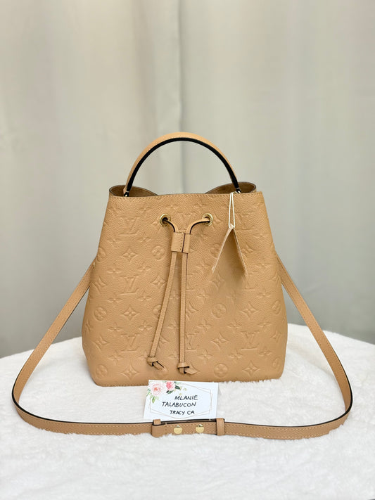 Louis Vuitton Neonoe MM Empreinte Arizona