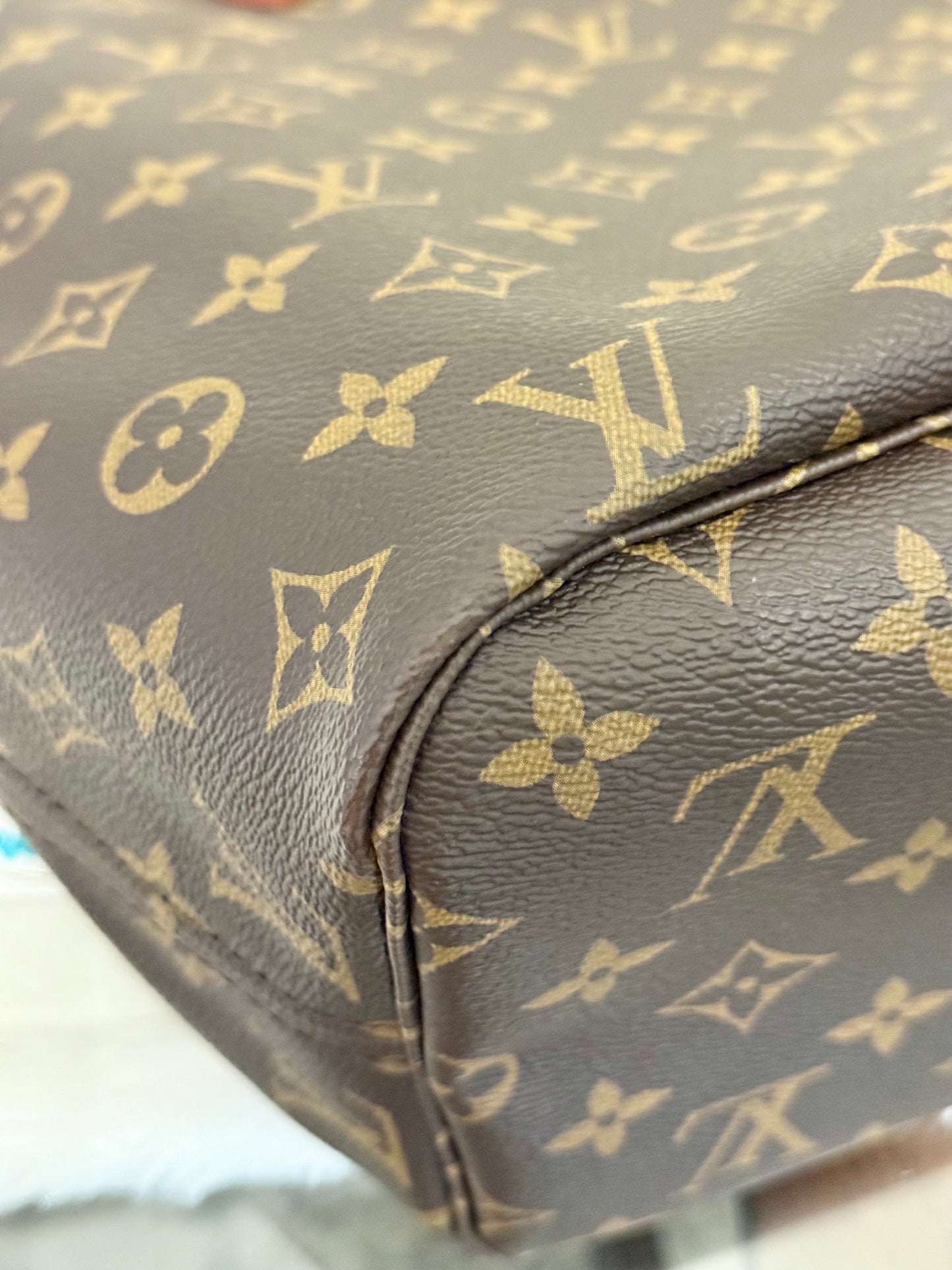 Louis Vuitton Neverfull MM Mono with Cerise Interior