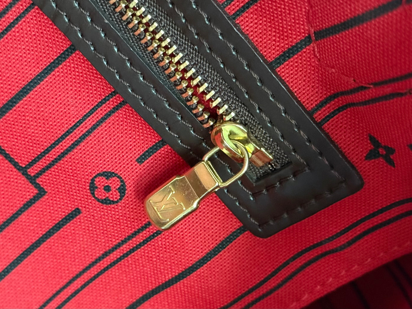 Louis Vuitton Neverfull MM Damier Ebene