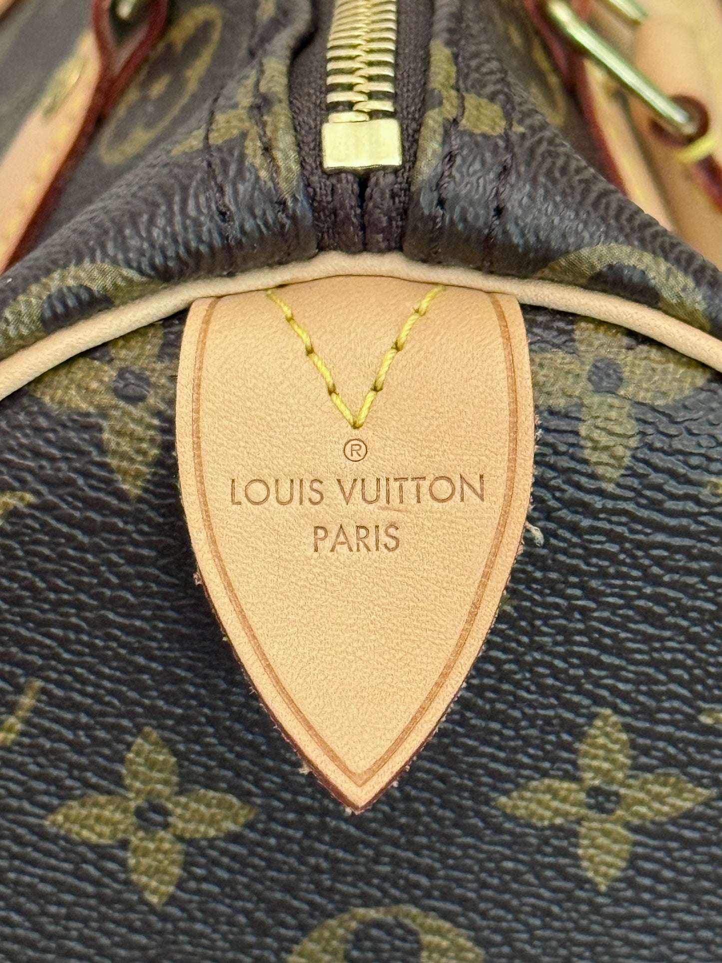 Louis Vuitton Speedy 30 Mono MINT CONDITION