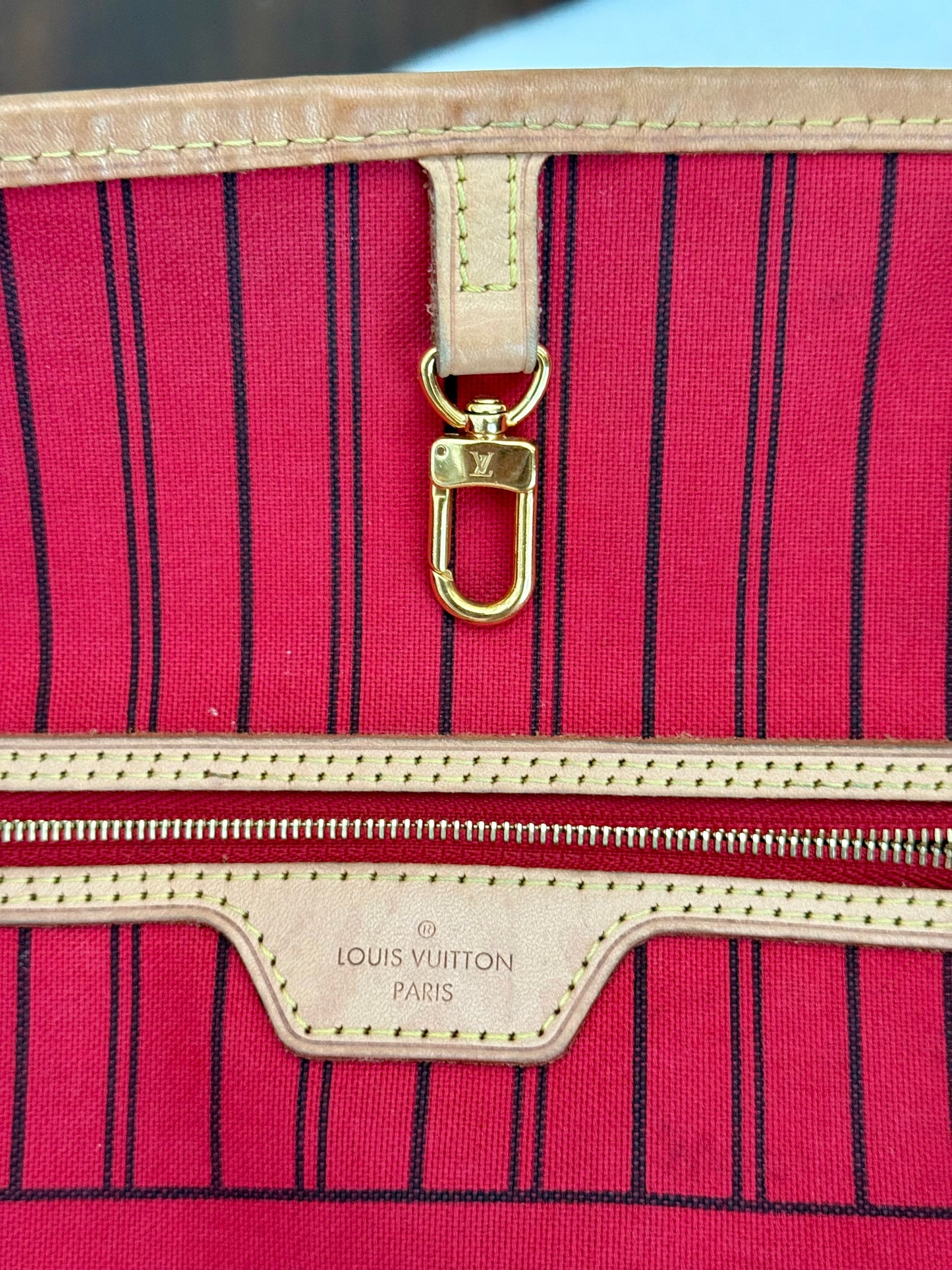 Louis Vuitton Neverfull MM Mono Cerise