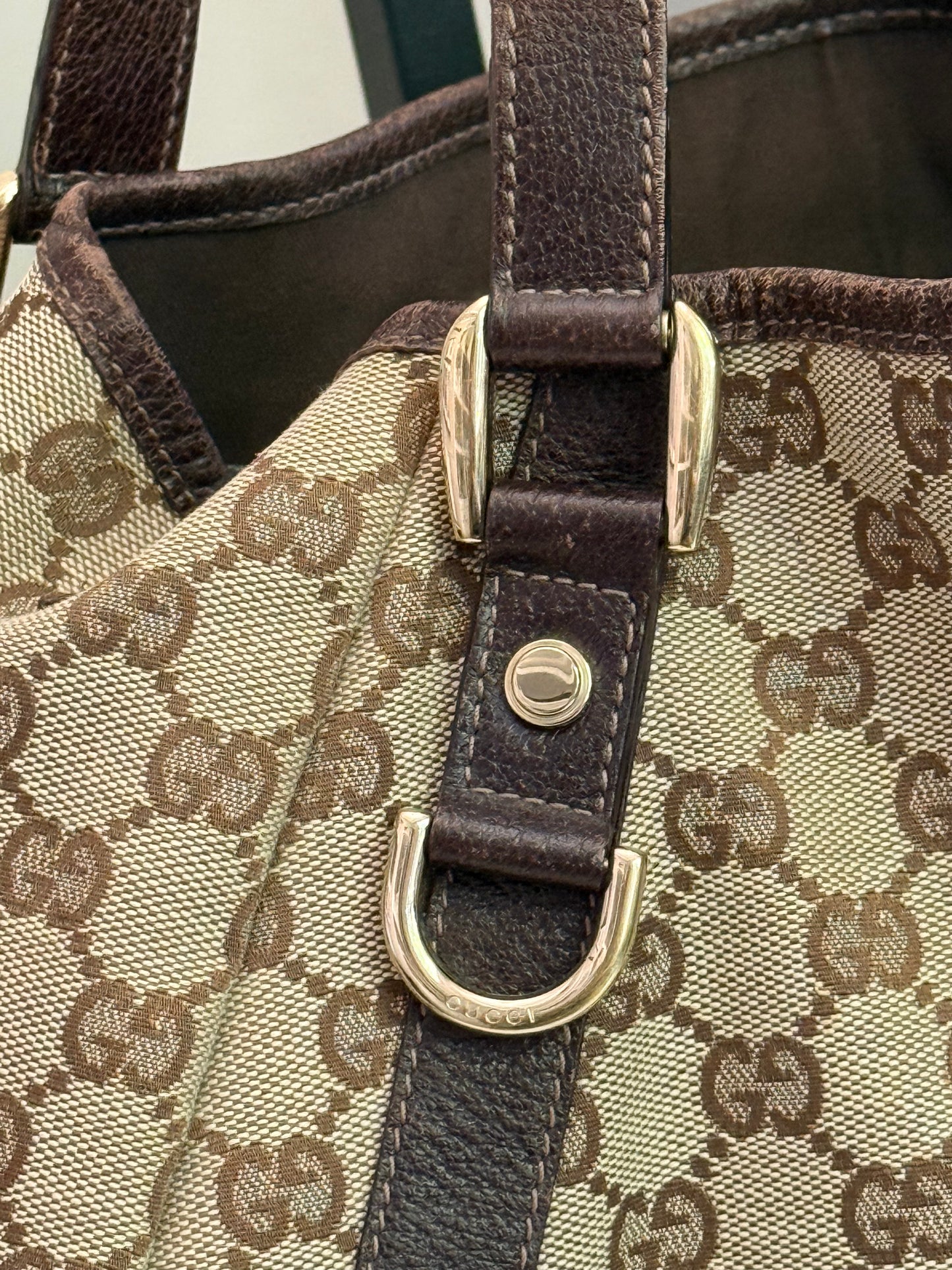 Gucci Medium Abbey Shoulder Bag