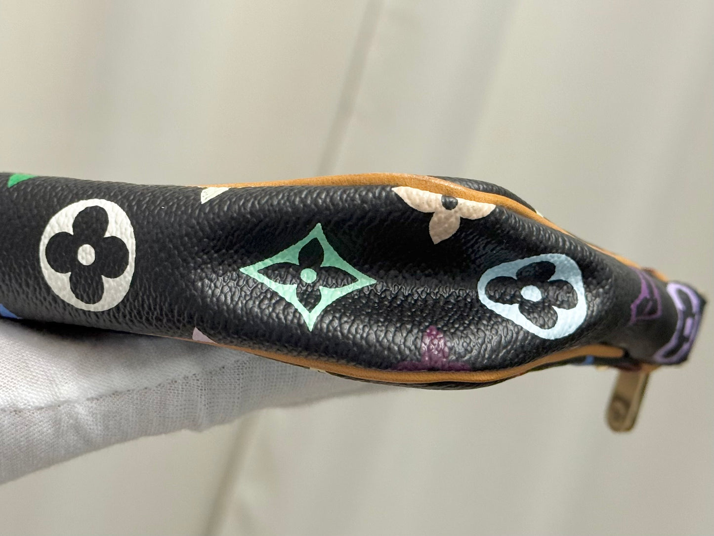 Louis Vuitton Pochette Accessoires Multicolore Noir/Black