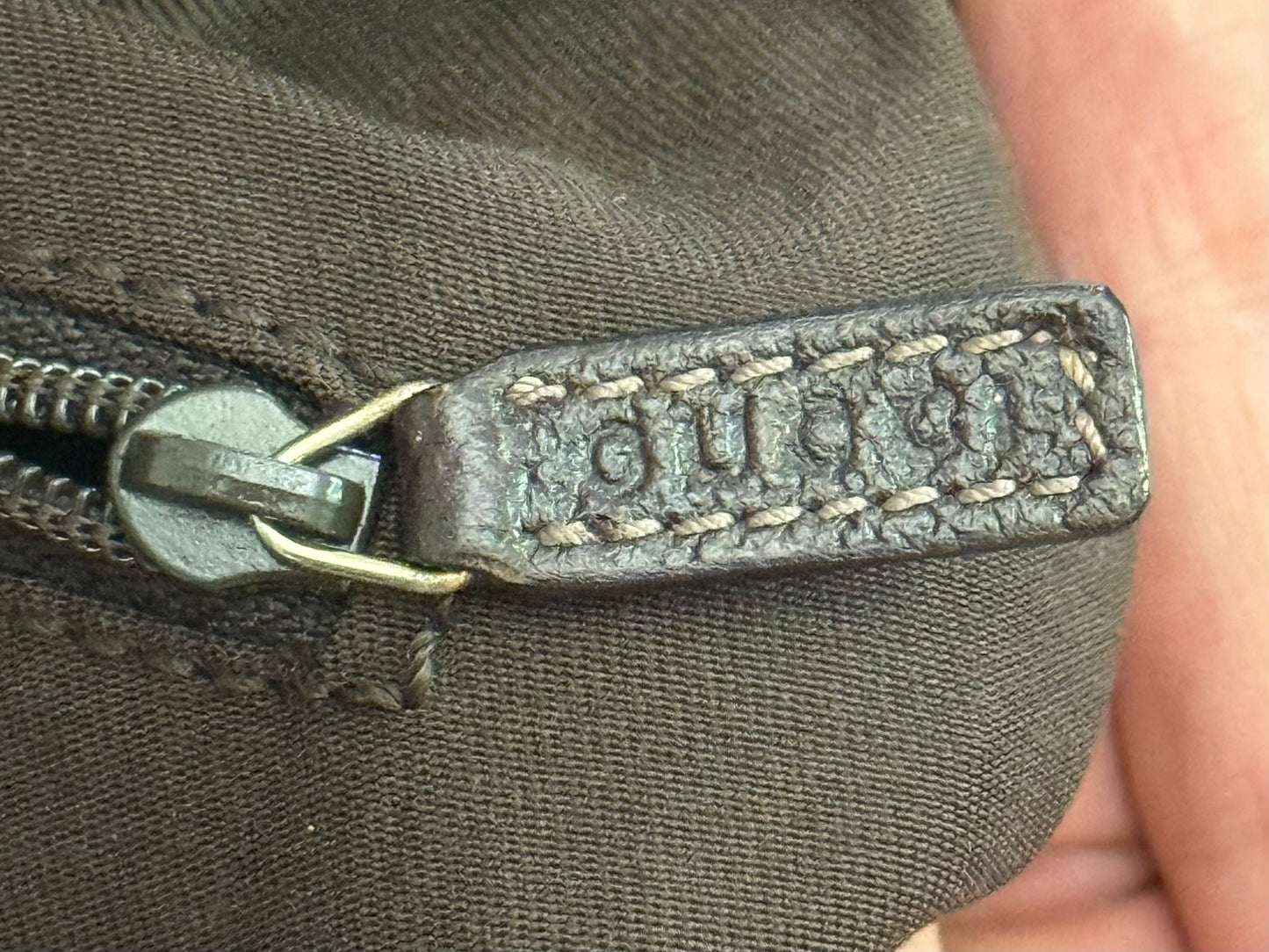 Gucci Medium Abbey Shoulder Bag