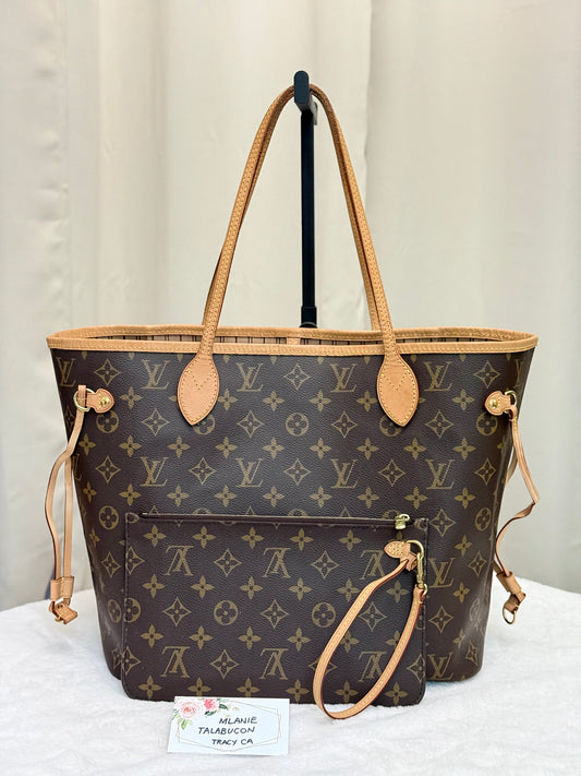 Louis Vuitton Neverfull MM Mono Bag and Pouch Set