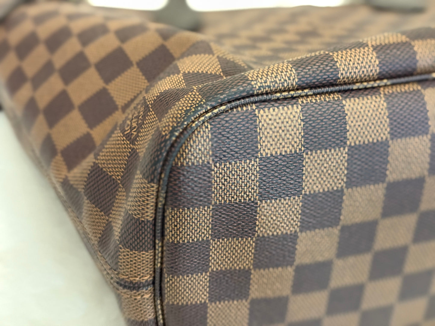 Louis Vuitton Neverfull MM DE bag only