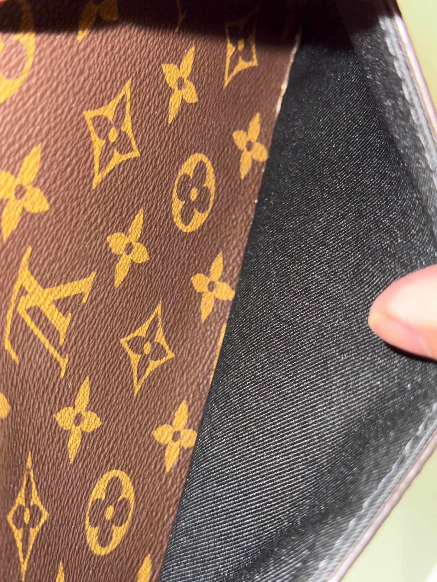 Louis Vuitton Diane Mono
