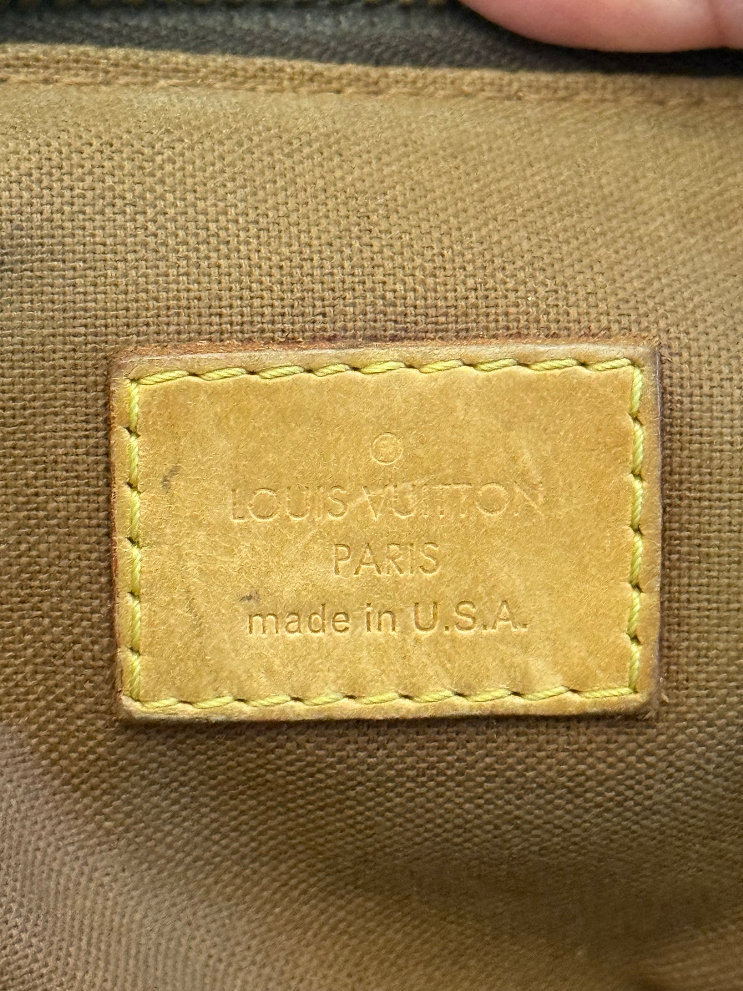 Louis Vuitton Tivoli GM Mono