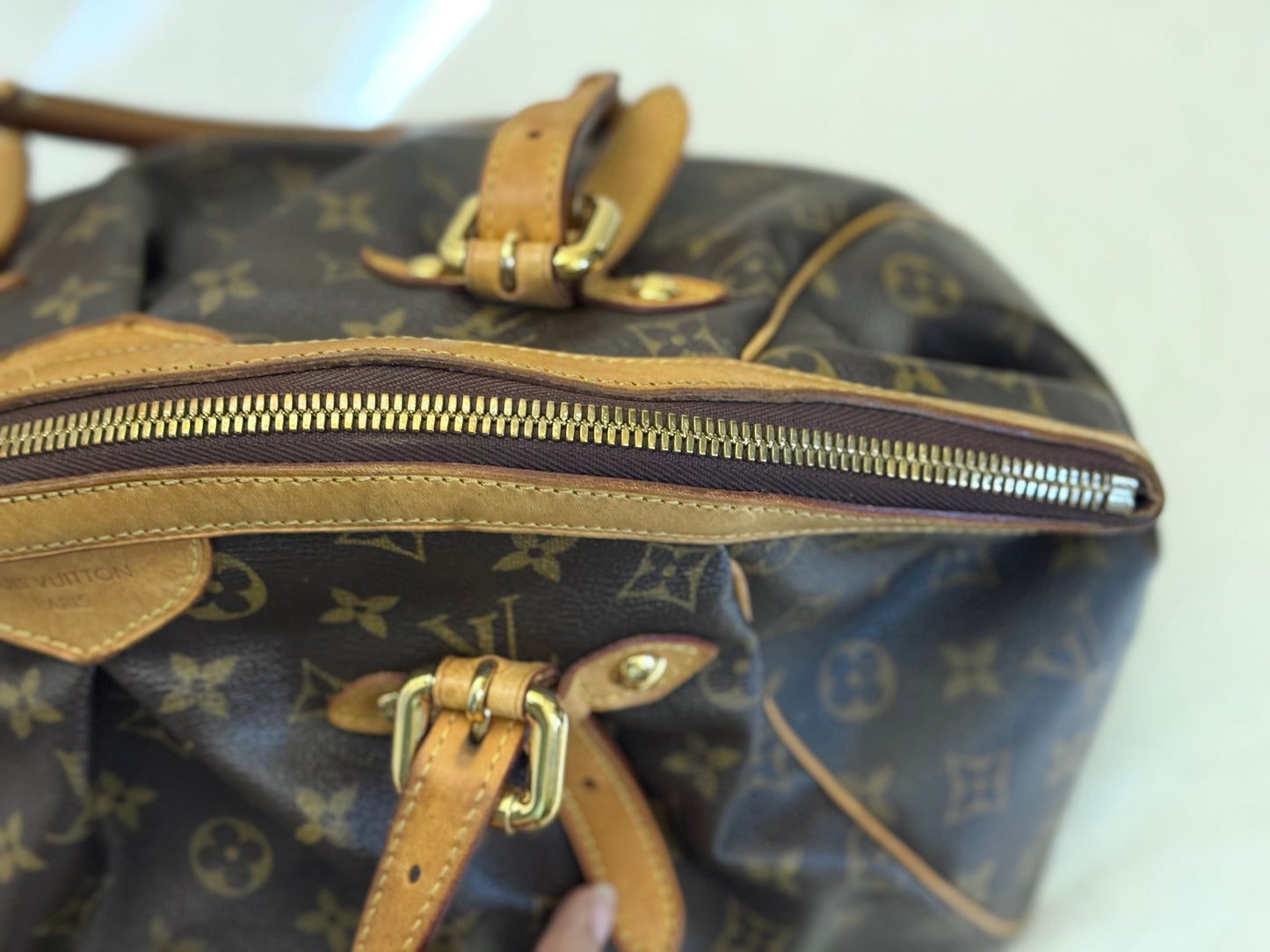 Louis Vuitton Tivoli GM Mono