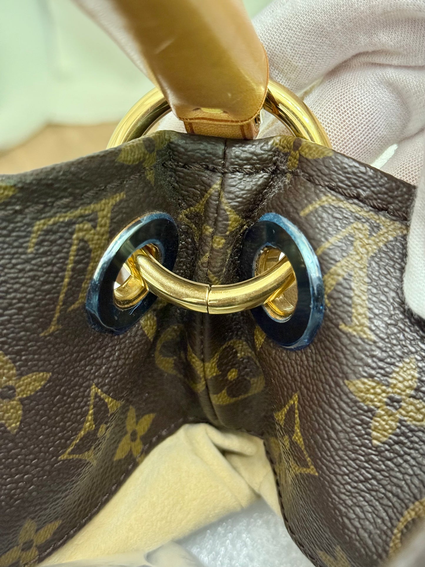 Louis Vuitton Artsy MM Mono