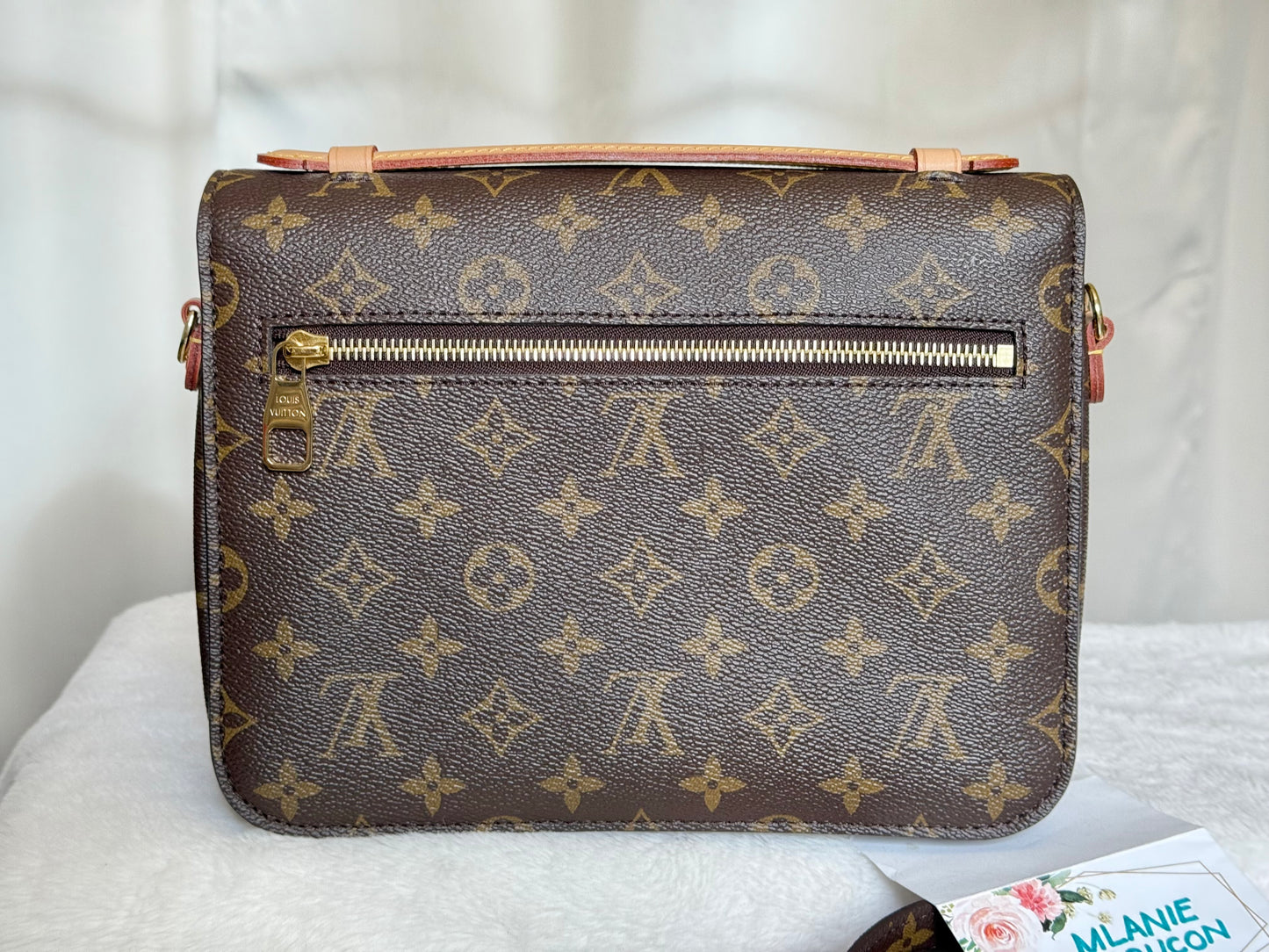 Louis Vuitton Pochette Metis Mono
