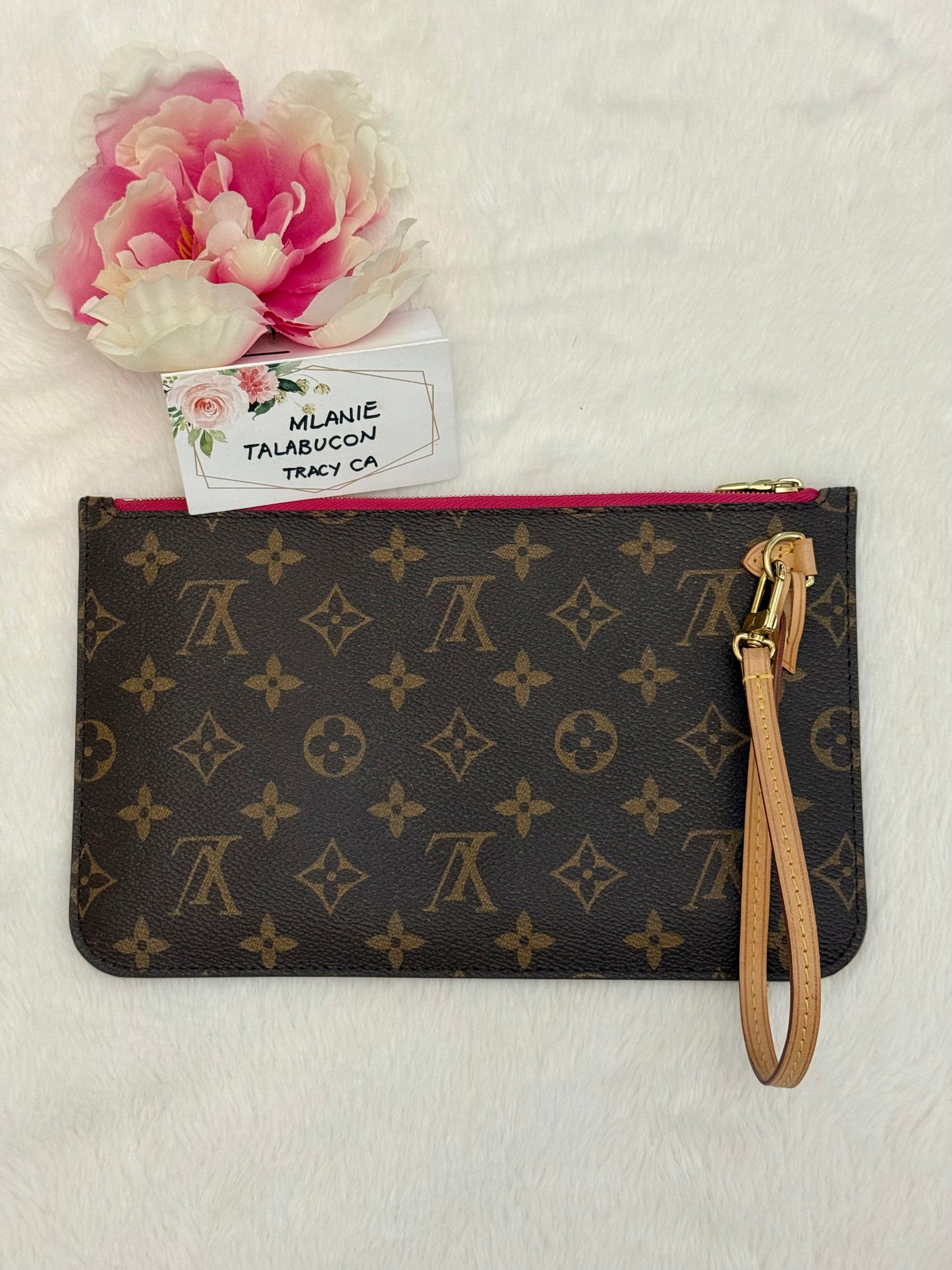 Loui Vuitton Neverfull MM Pivoine Bag and Pouch