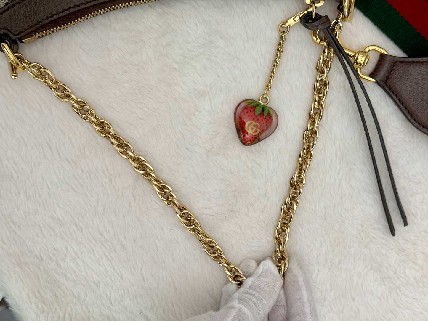 Gucci GG Supreme Ophidia Small Strawberry Bag Limited Edition