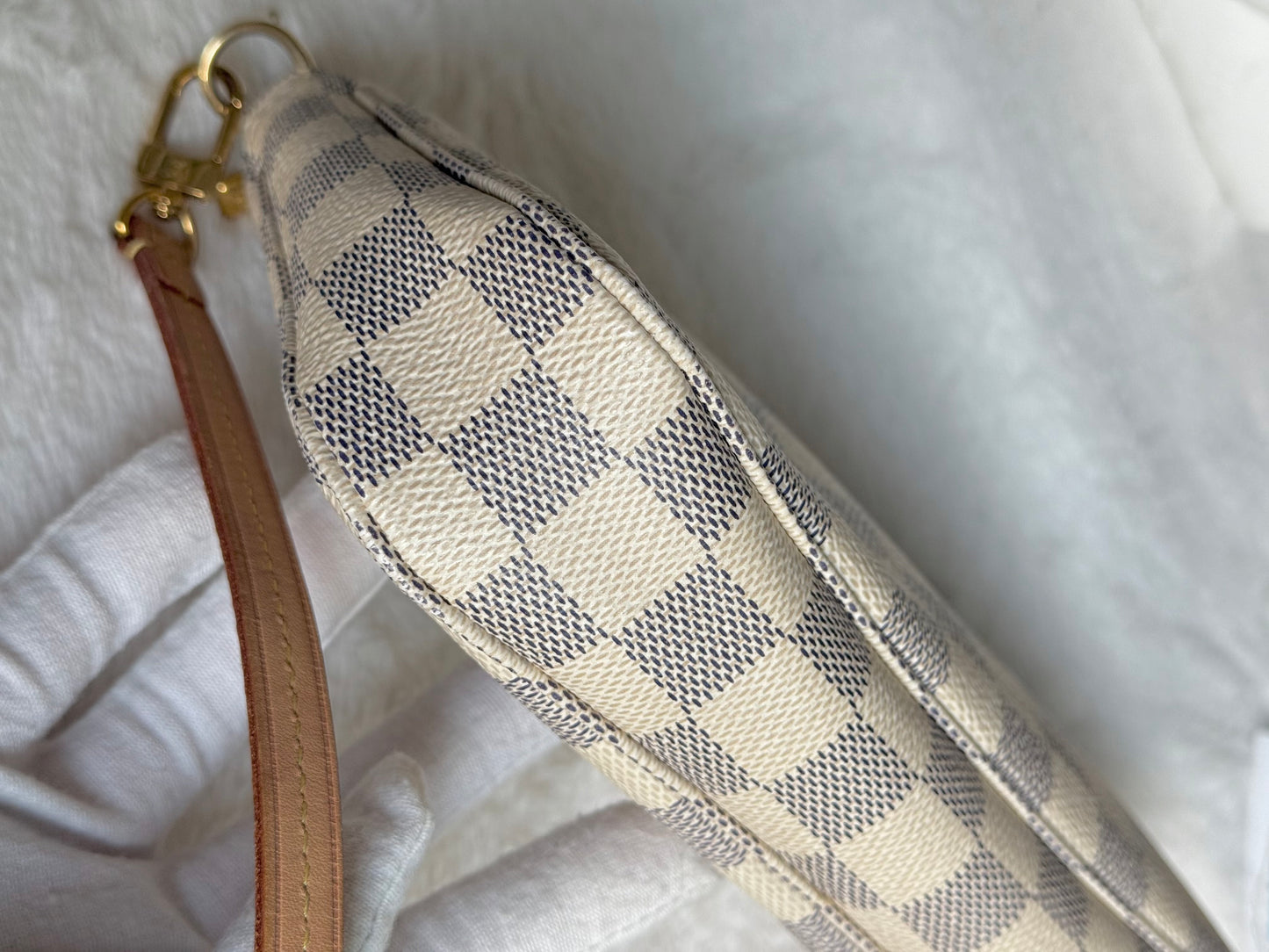 Louis Vuitton Pochette Accessoires New Model Damier Azur