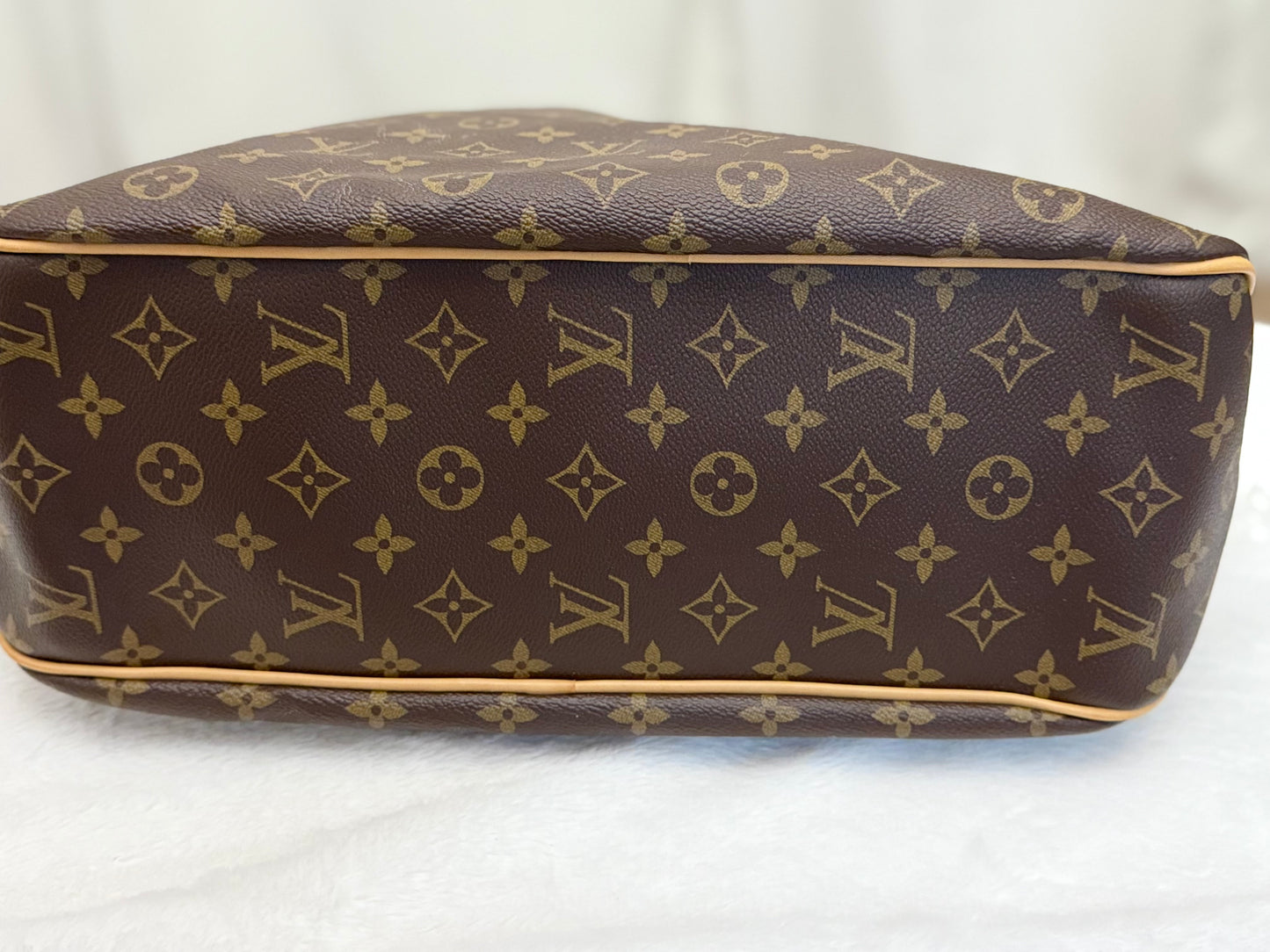 Louis Vuitton Delightful MM Mono Pivoine