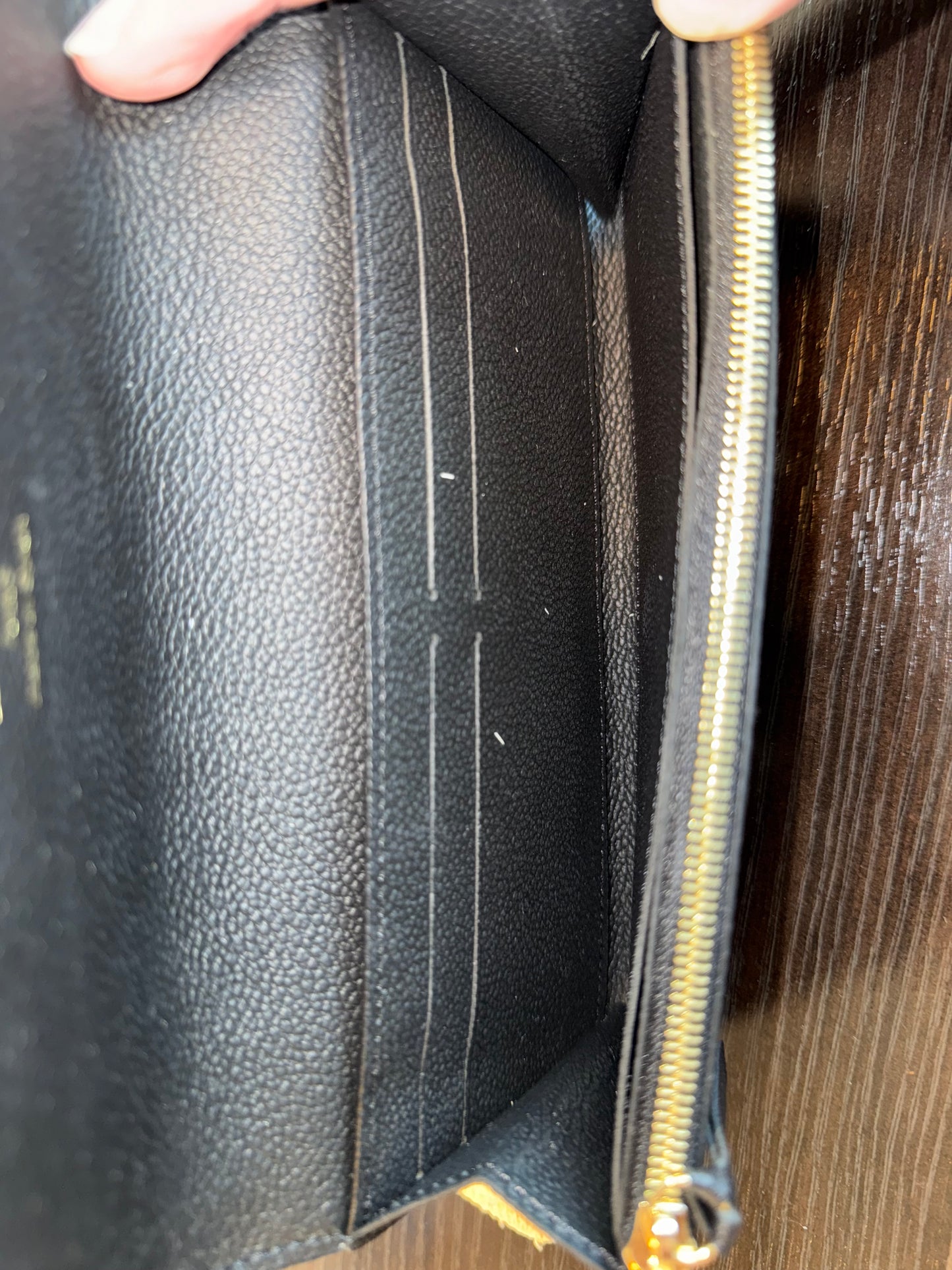 Louis Vuitton Emilie Bicolor Wallet black/creme