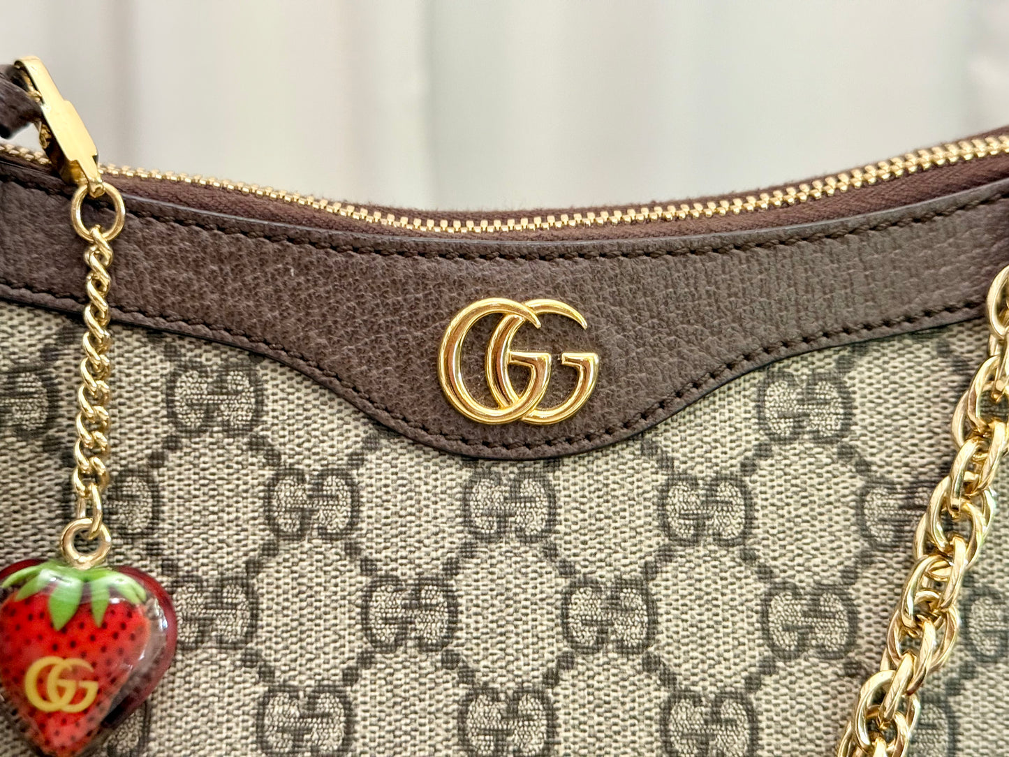 Gucci GG Supreme Ophidia Small Strawberry Bag Limited Edition