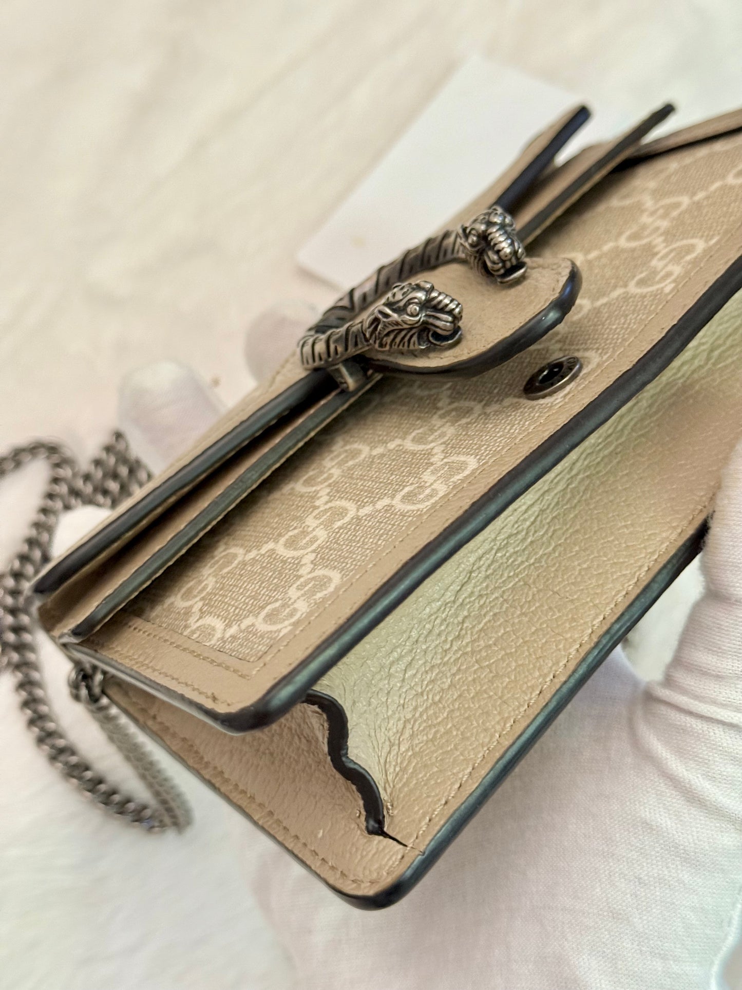 Gucci Mini Dionysus GG Supreme Beige and White