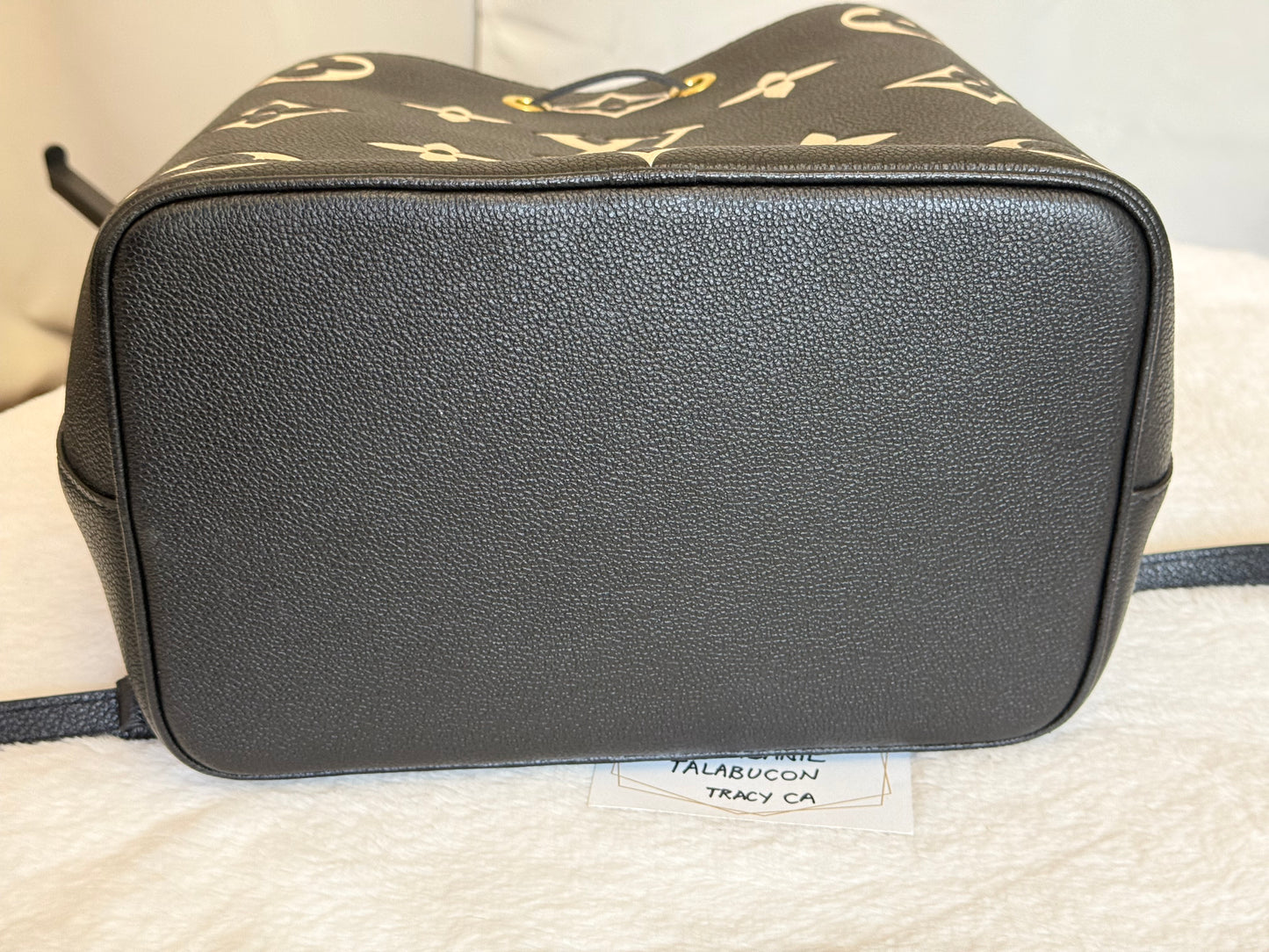 Louis Vuitton Neonoe MM Empreinte Bicolor Black/Beige