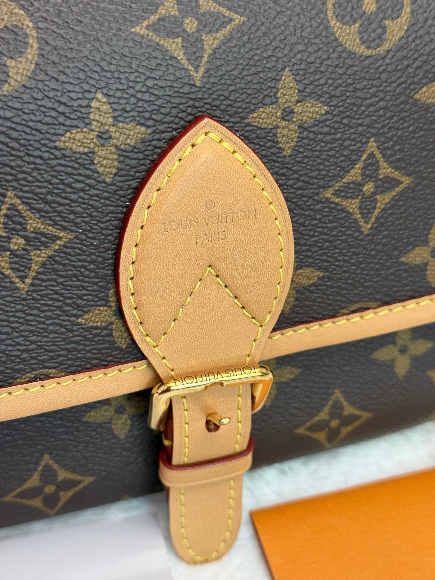 Louis Vuitton Diane Mono