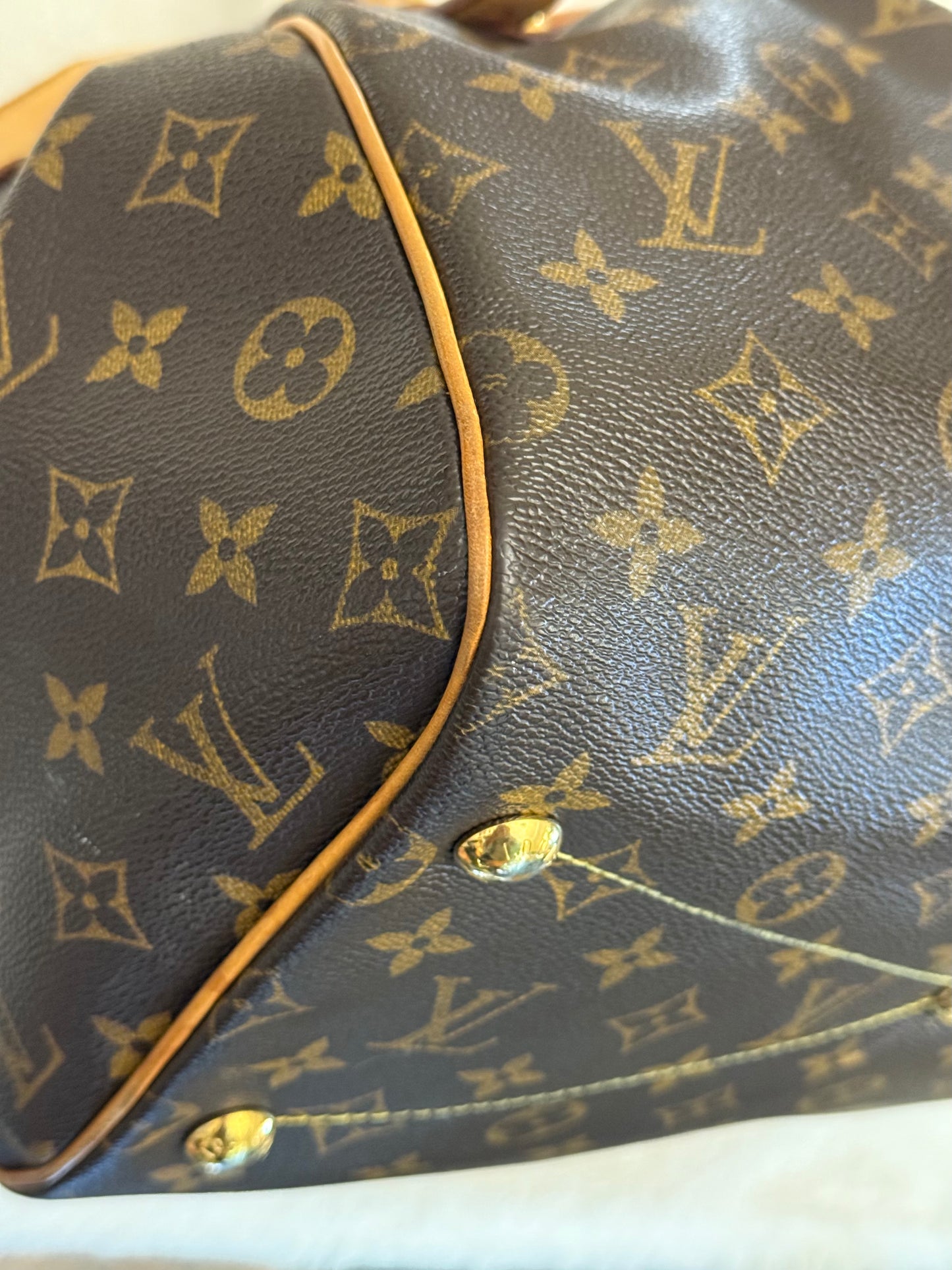 Louis Vuitton Tivoli GM Mono
