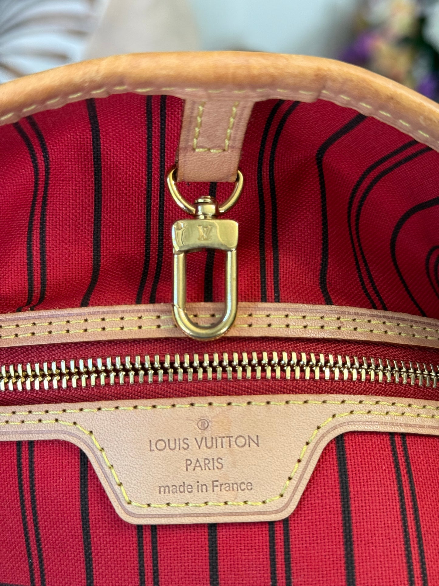 Louis Vuitton Neverfull MM Mono Cerise