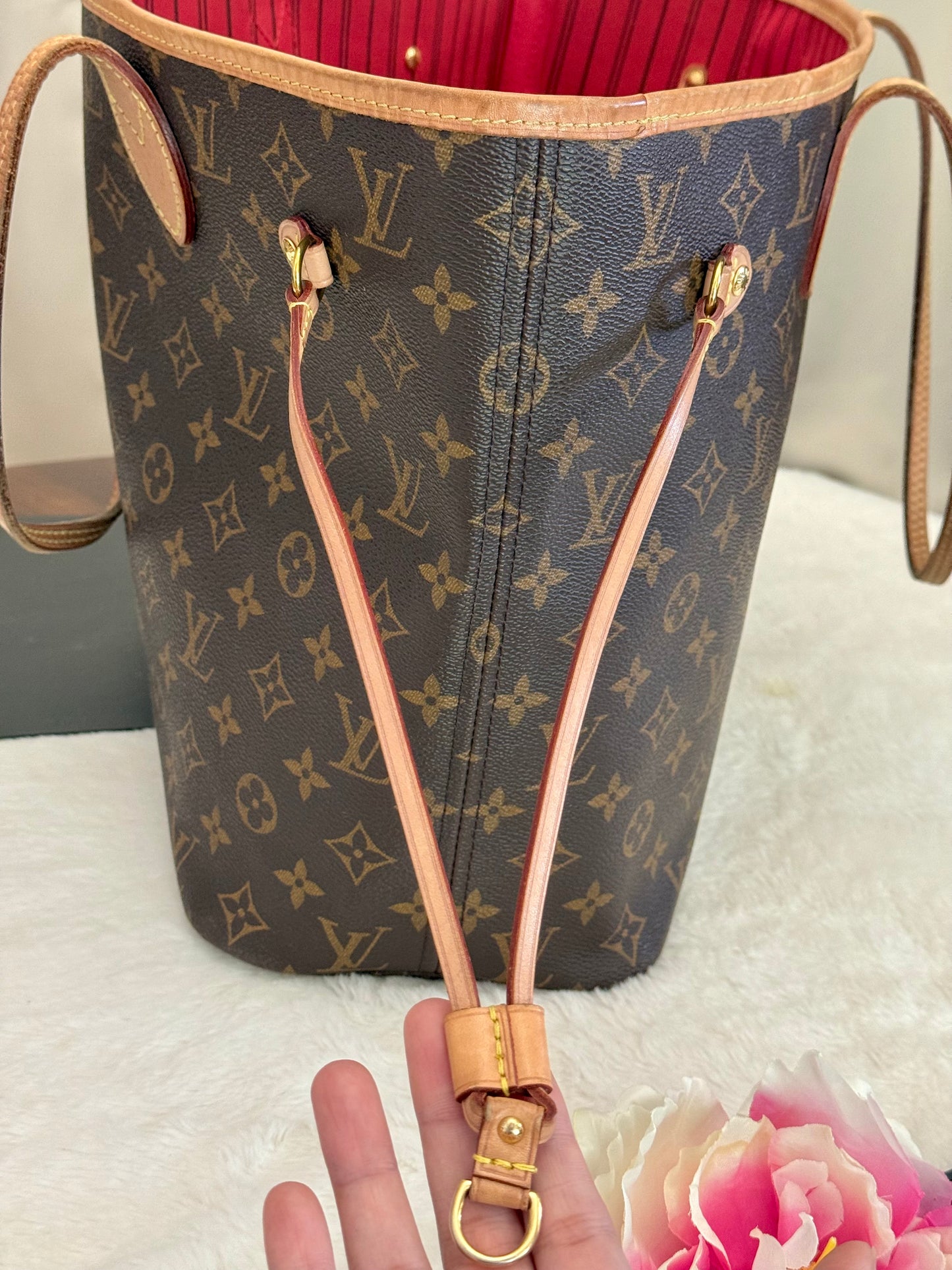 Louis Vuitton Neverfull MM Mono Cerise