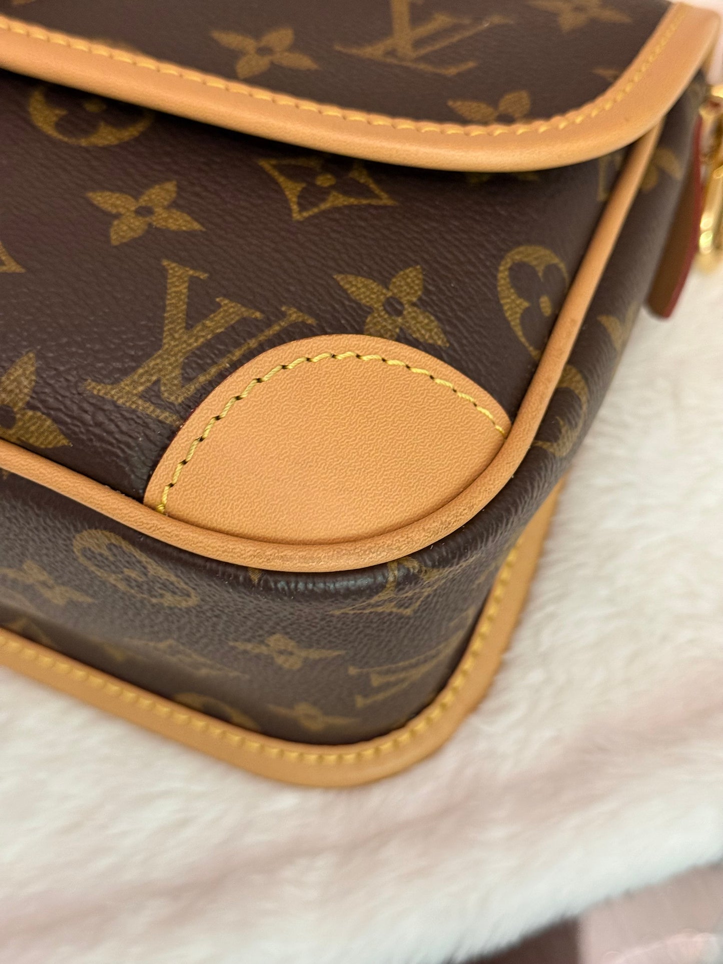 Louis Vuitton Diane Mono