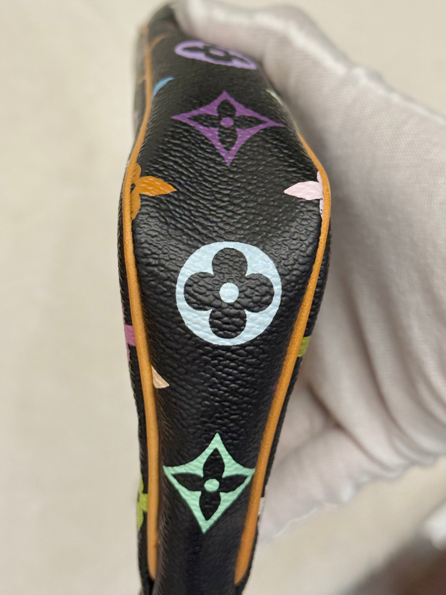 Louis Vuitton Pochette Accessoires Multicolore Noir/Black