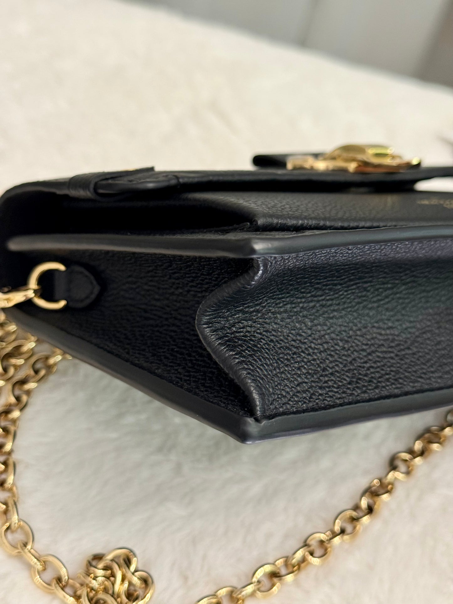 Louis Vuitton Vavin Chain Wallet Mono Empreinte Noir/Black