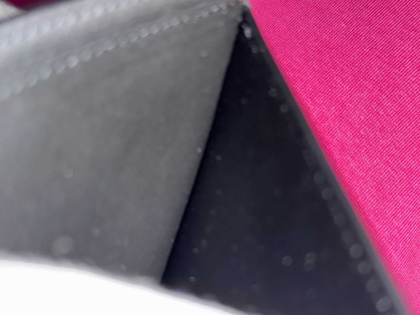 Louis Vuitton Multiple Men’s Wallet in Black Taurillon