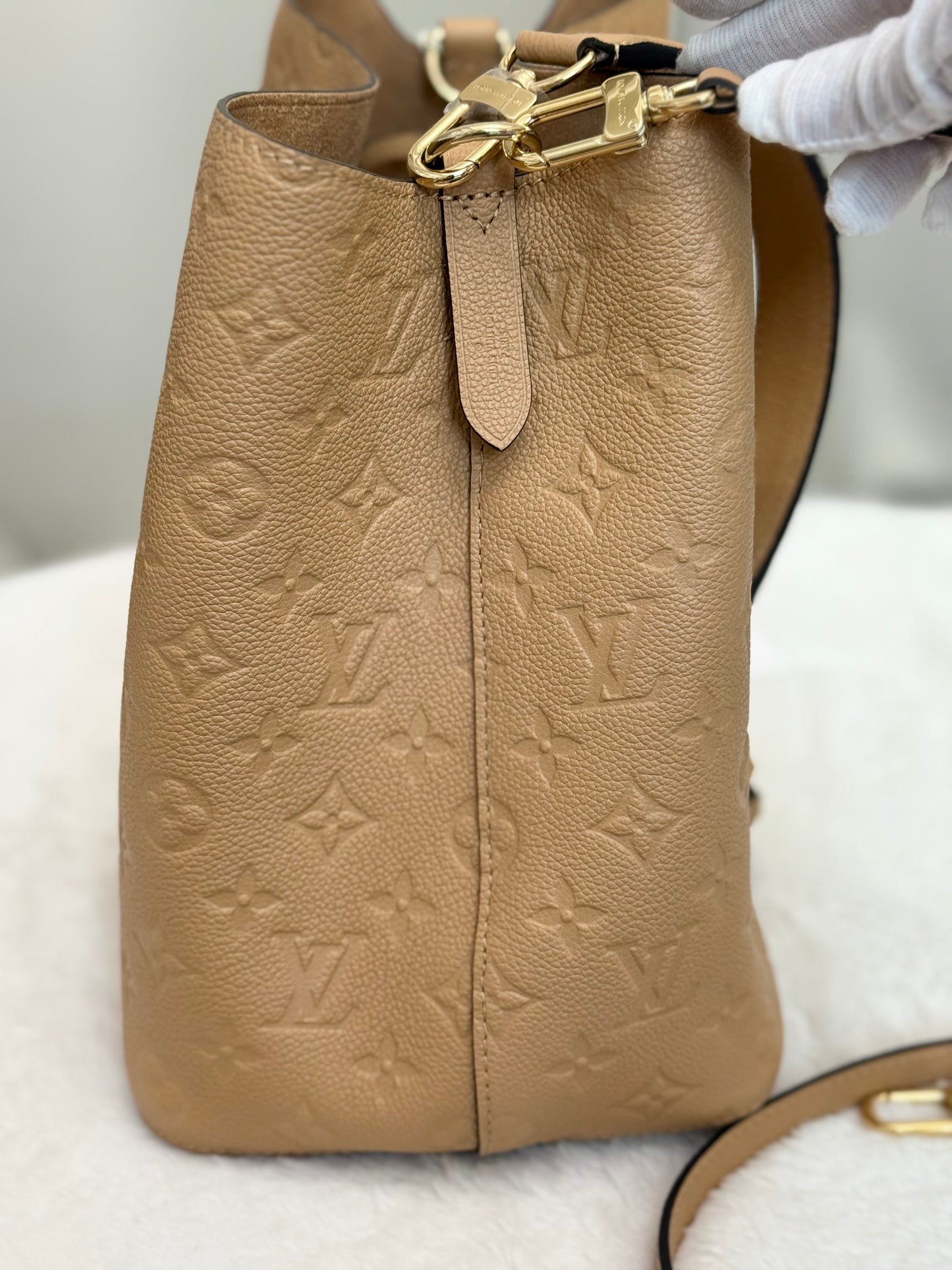 Louis Vuitton Neonoe MM Empreinte Arizona