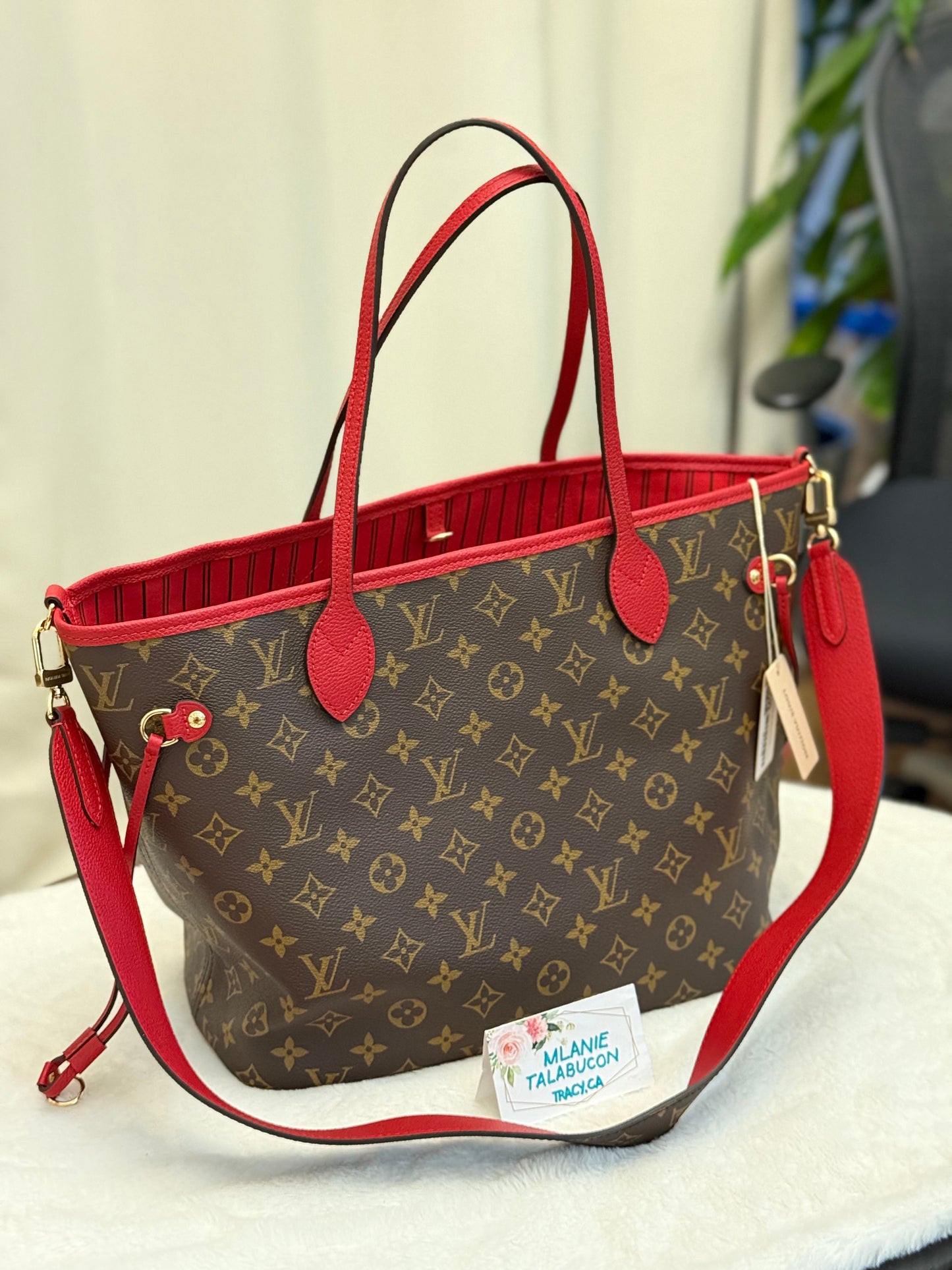 Louis Vuitton Neverfull MM Inside Out Bandouliere Safi Red