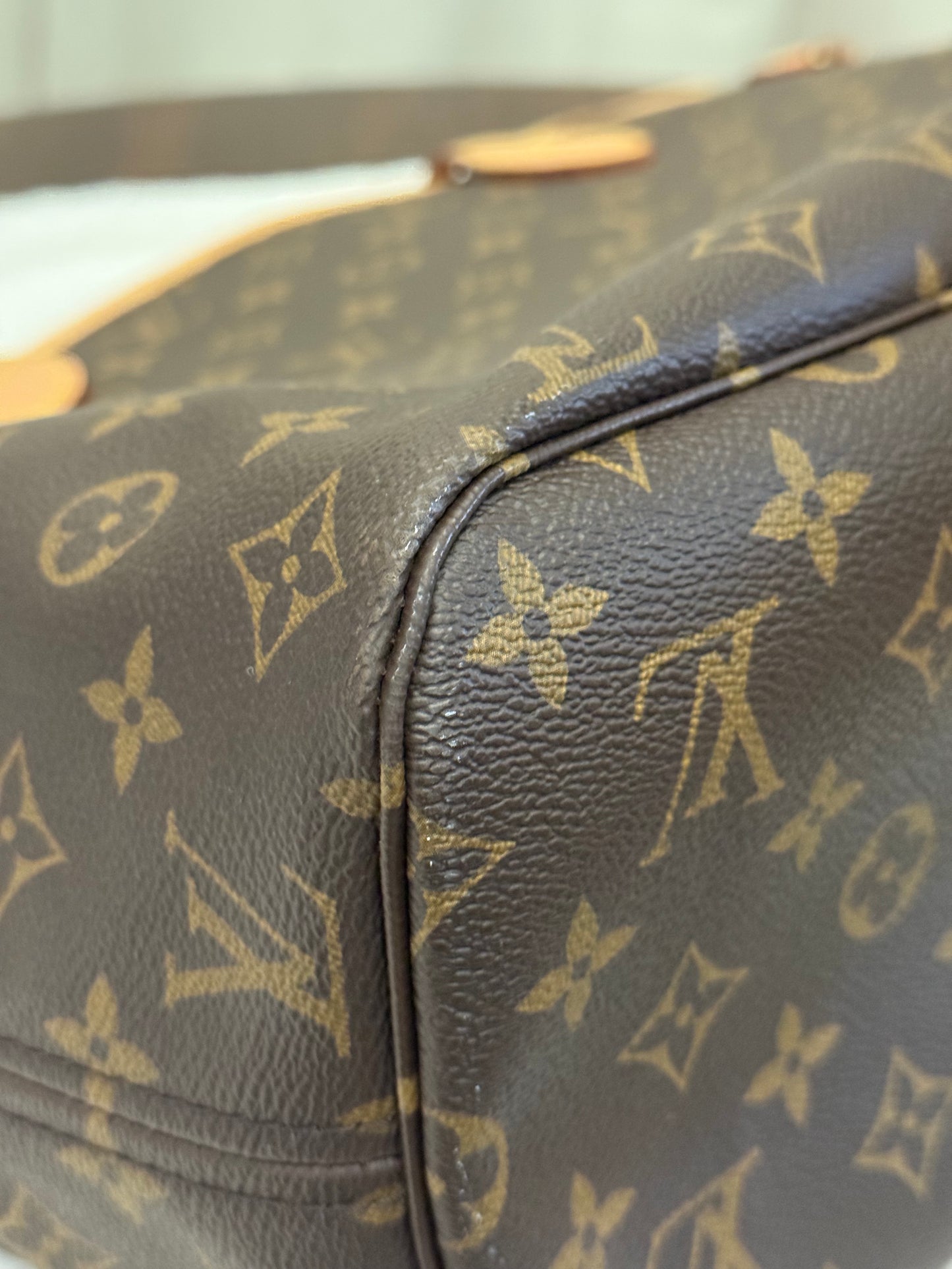Loui Vuitton Neverfull MM Pivoine Bag and Pouch