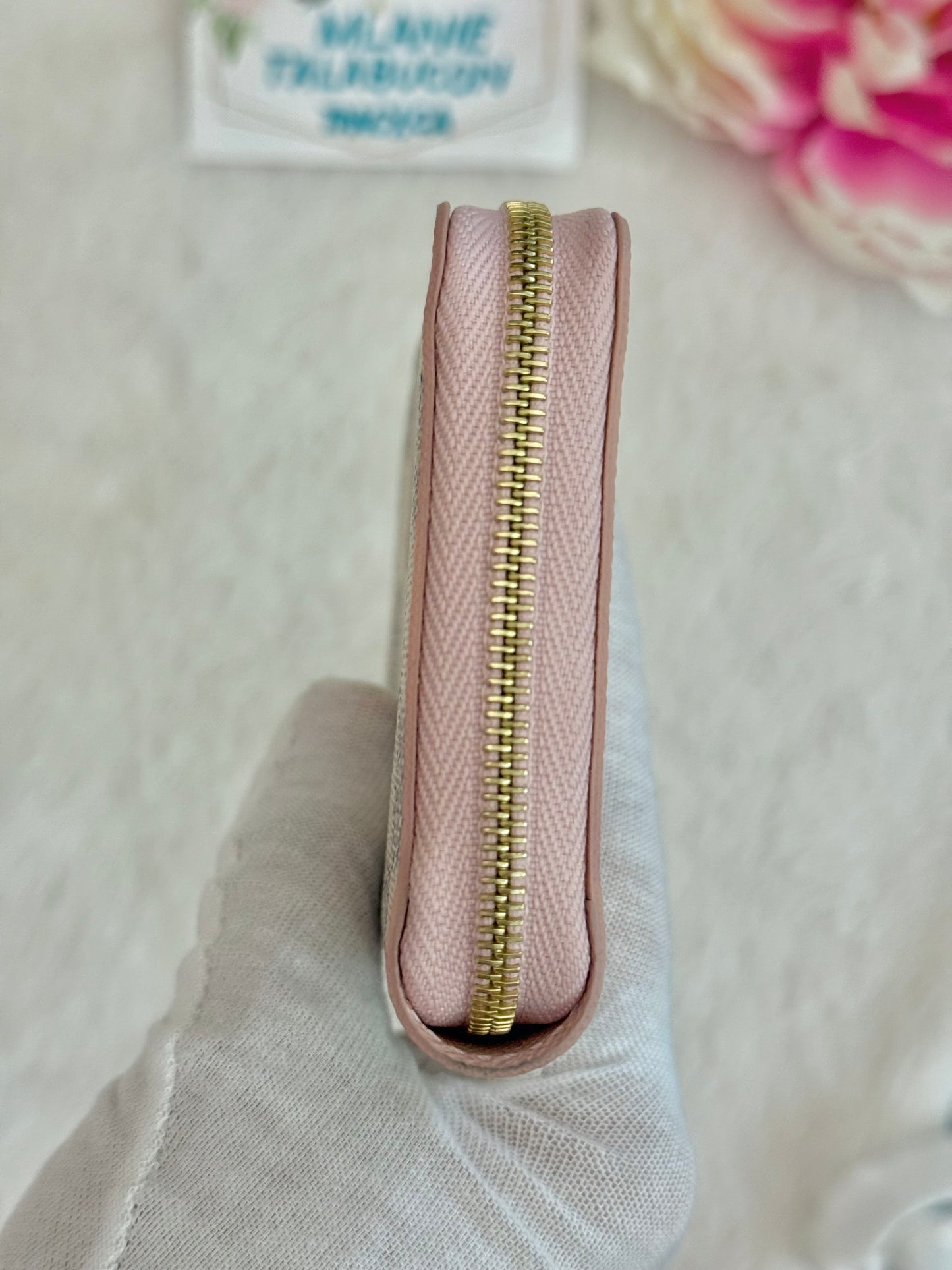 Louis Vuitton Zippy Coin Purse Damier Azur Rose Ballerine